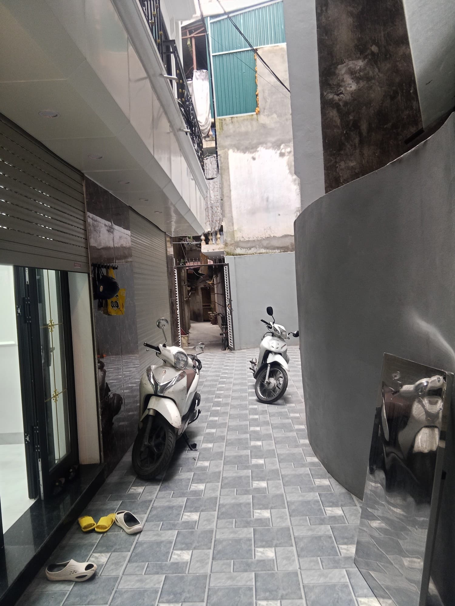 Nhà đất mặt phố, Đống Đa, Hà Nội - 31m² giá 8.2 tỷ