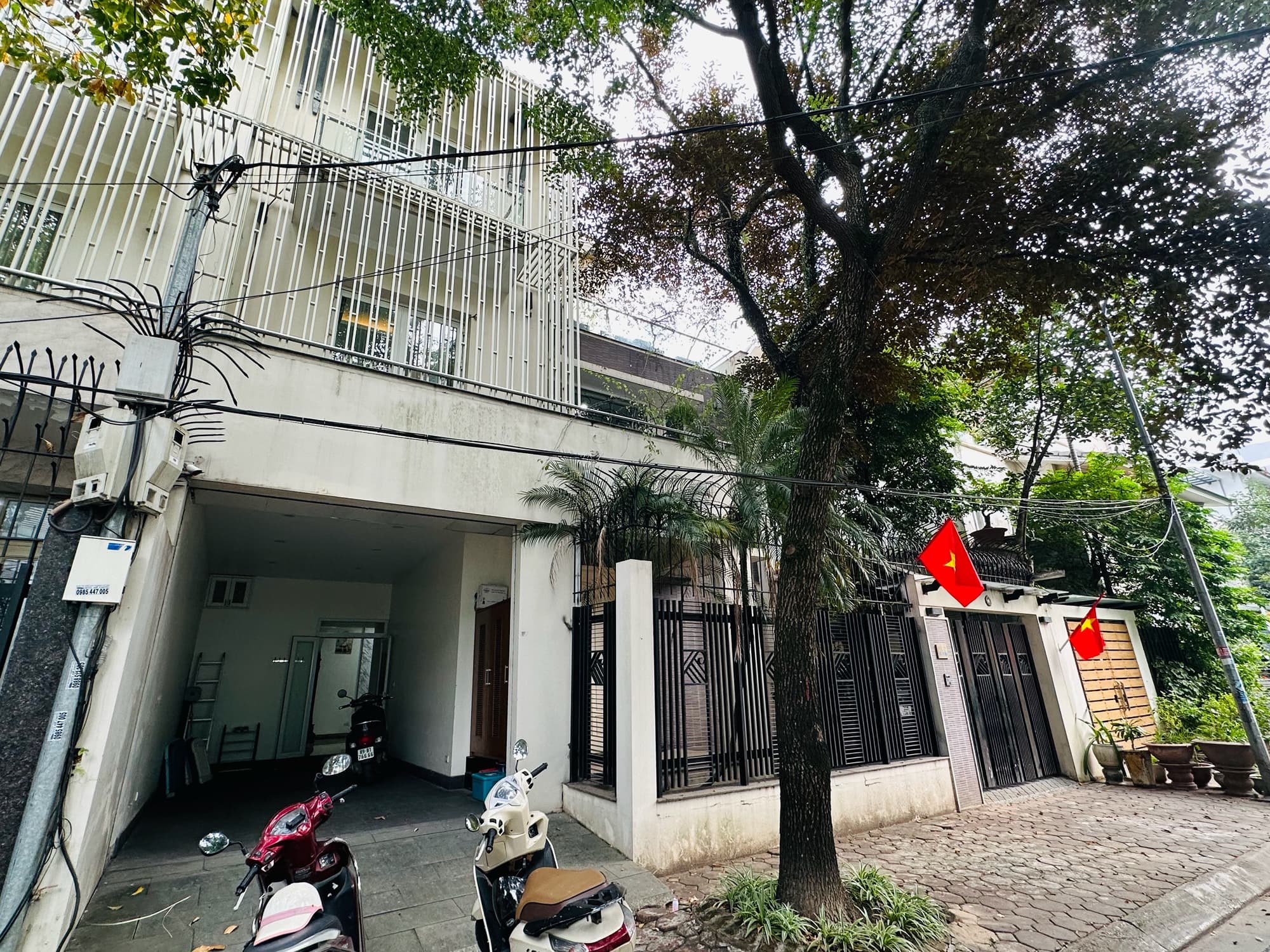 Nhà đất mặt phố, Long Biên, Hà Nội - 179m² giá 48.1 tỷ