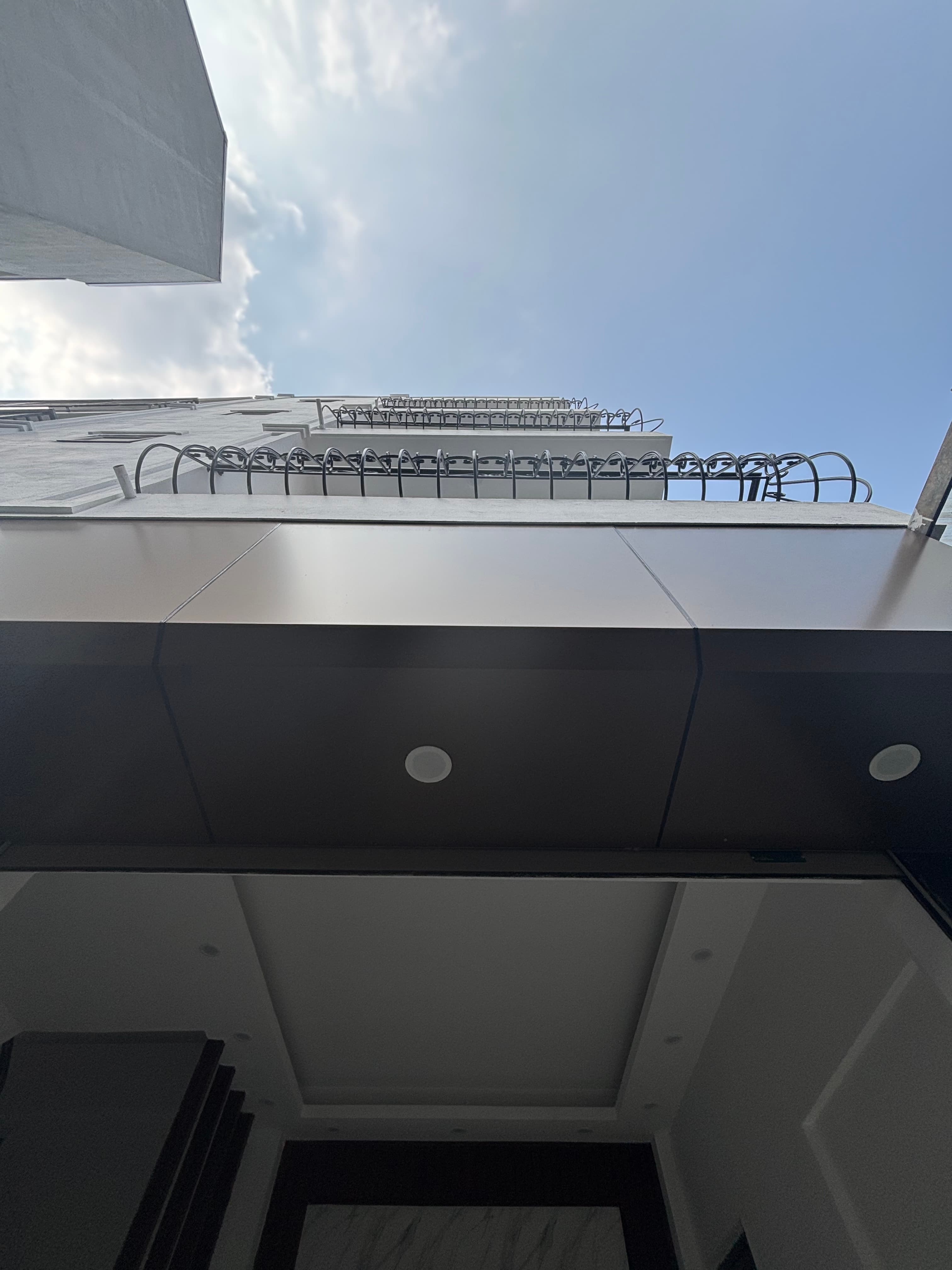 Nhà đất mặt phố, Hoàng Mai, Hà Nội - 30m² giá 5.98 tỷ
