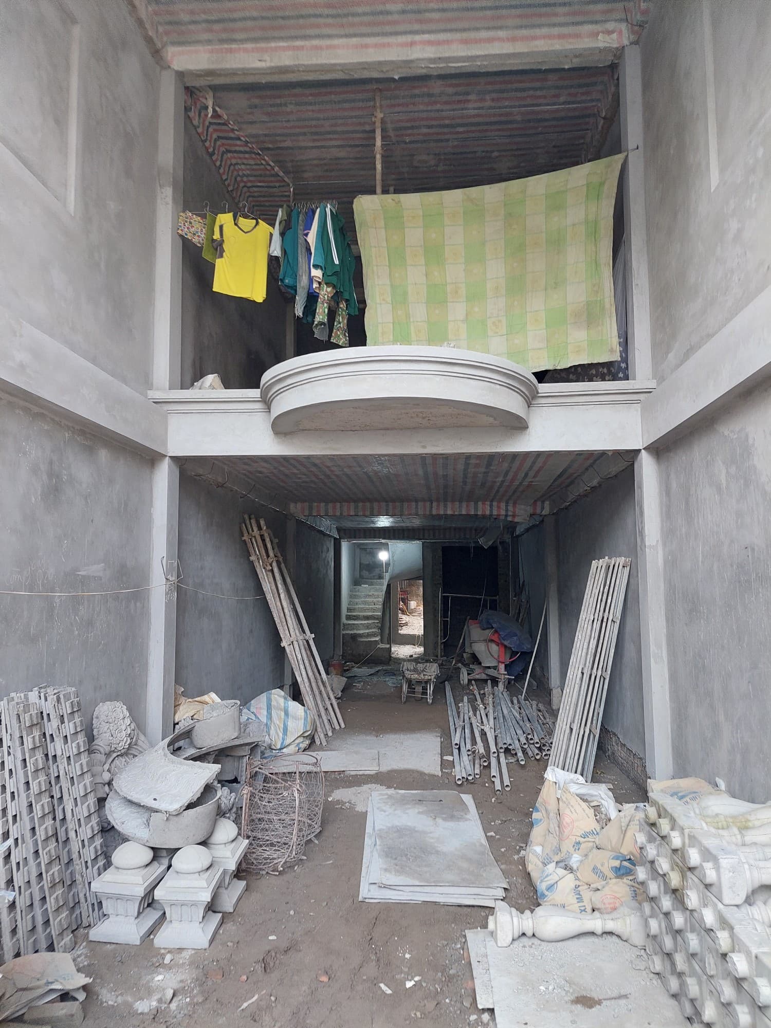 Nhà đất mặt phố, Long Biên, Hà Nội - 96m² giá 29.5 tỷ