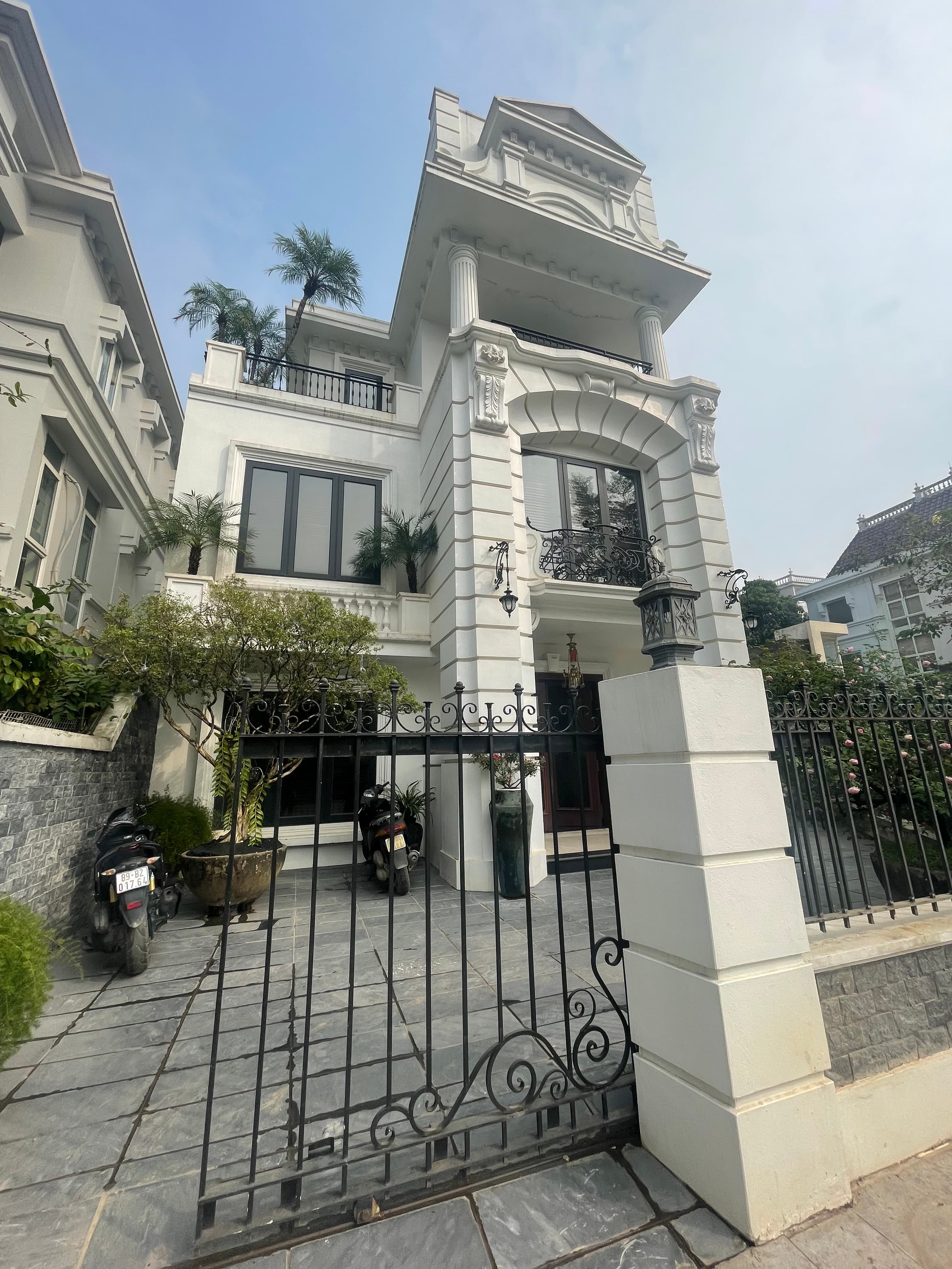 Nhà đất mặt phố, Bắc Từ Liêm, Hà Nội - 305m² giá 138 tỷ