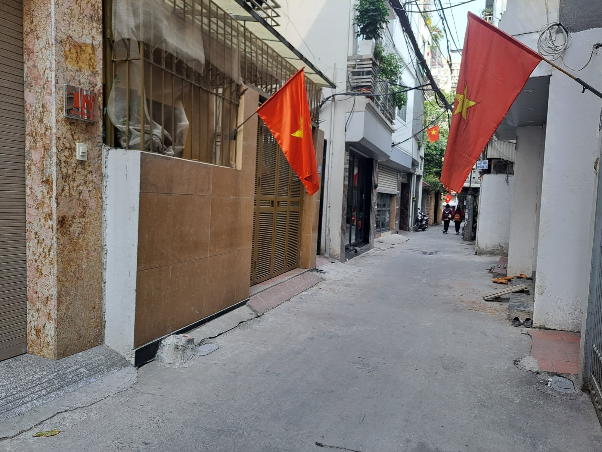 Nhà đất mặt phố, Long Biên, Hà Nội - 47m² giá 14 tỷ