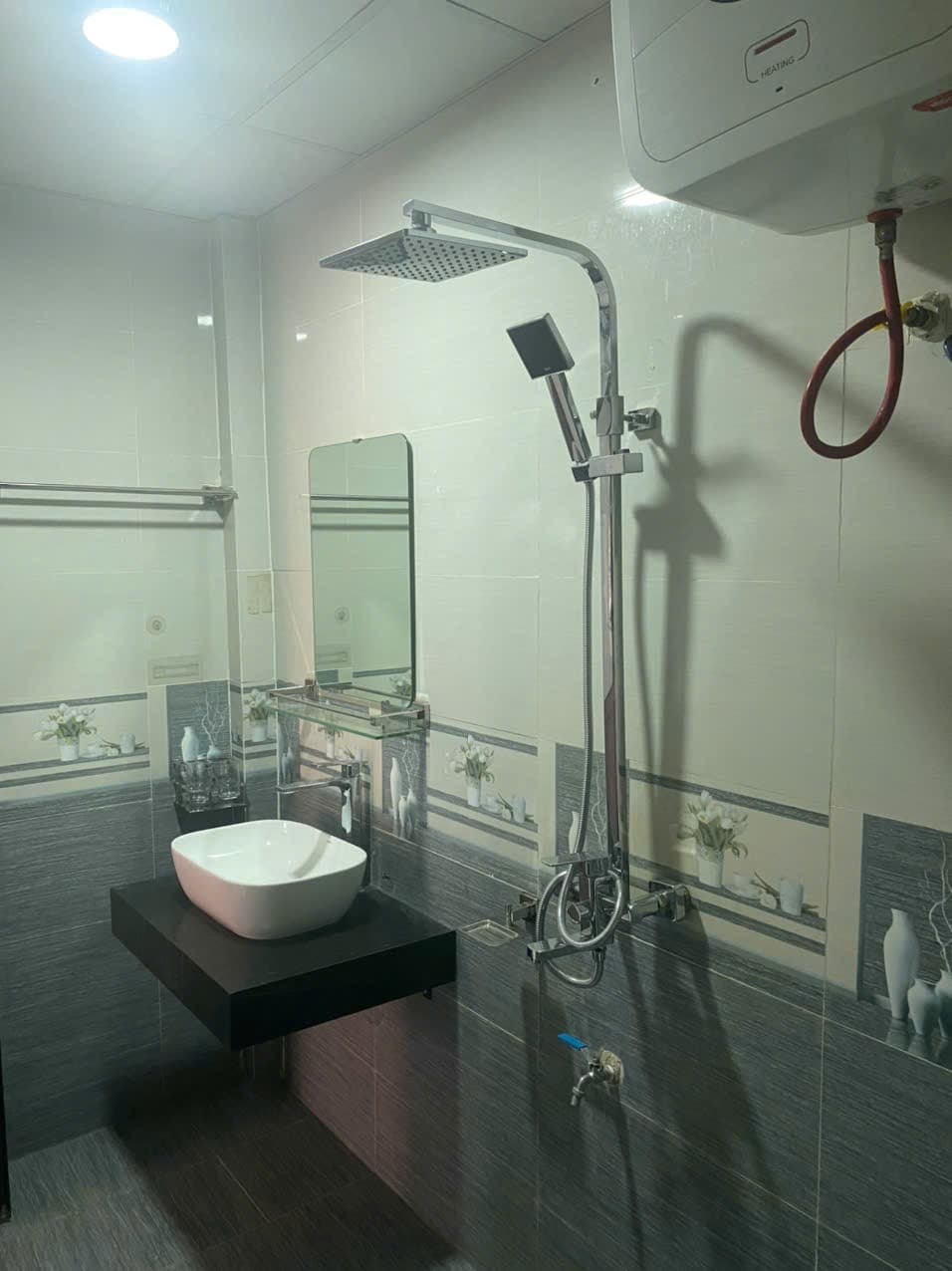 Nhà đất mặt phố, Hà Đông, Hà Nội - 30m² giá 7.85 tỷ