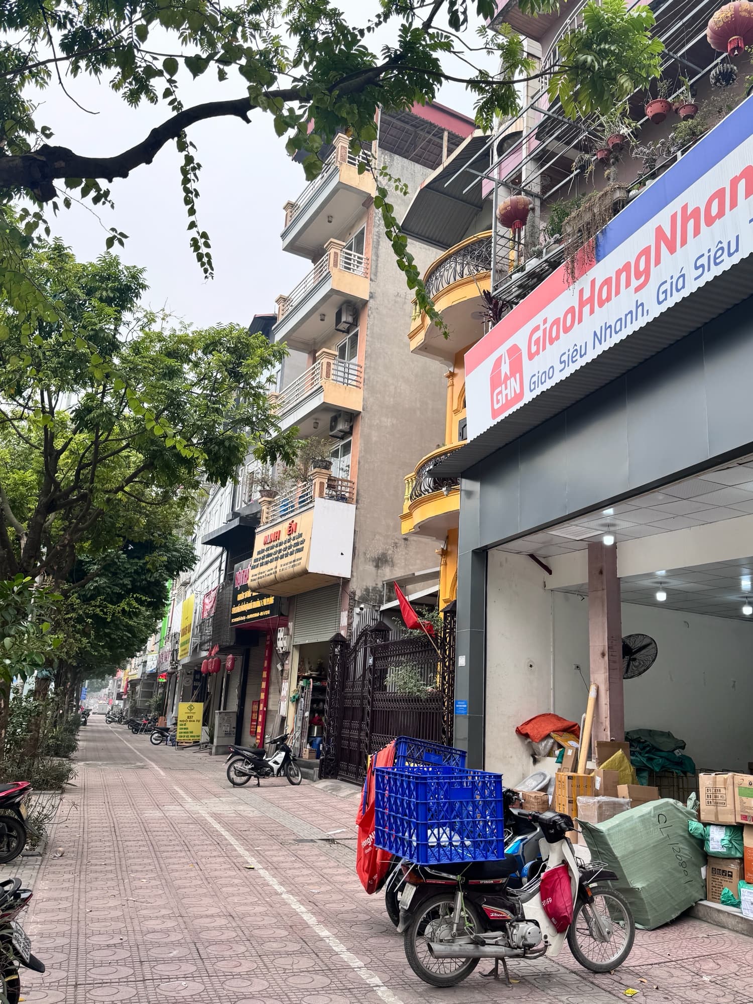 Nhà đất mặt phố, Long Biên, Hà Nội - 143.3m² giá 49 tỷ