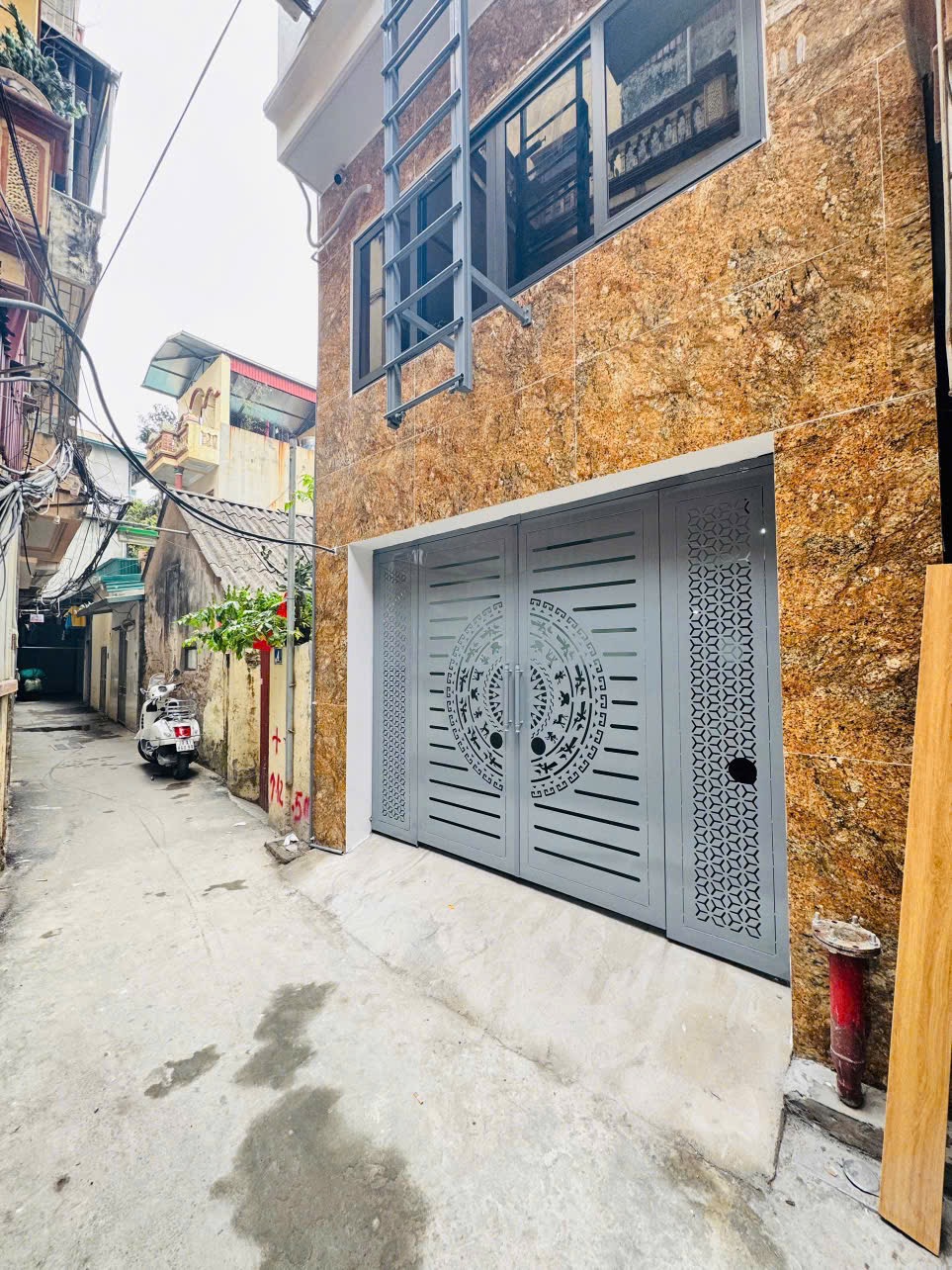 Nhà đất mặt phố, Nam Từ Liêm, Hà Nội - 52m² giá 16.6 tỷ