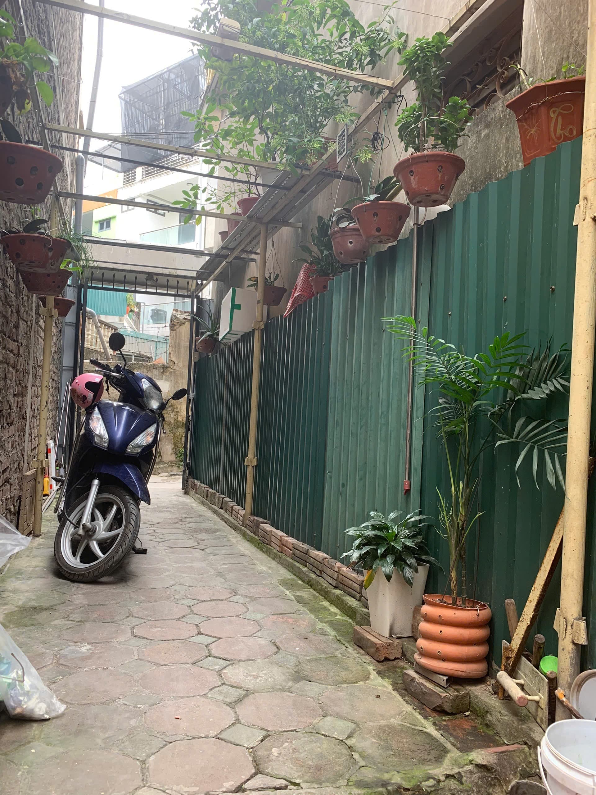 Nhà đất mặt phố, Hoàng Mai, Hà Nội - 93m² giá 12 tỷ