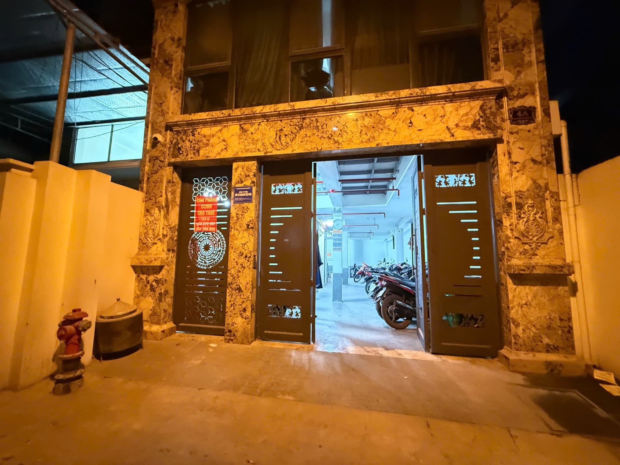 Nhà đất mặt phố, Nam Từ Liêm, Hà Nội - 88m² giá 32.9 tỷ