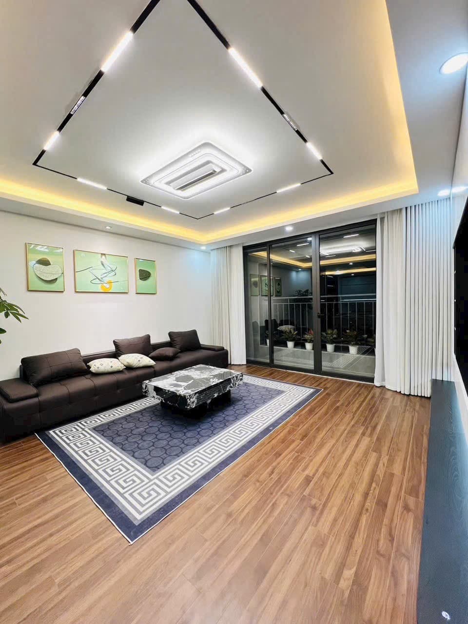 Căn hộ mặt phố, Hà Đông, Hà Nội - 117m² giá 7.7 tỷ