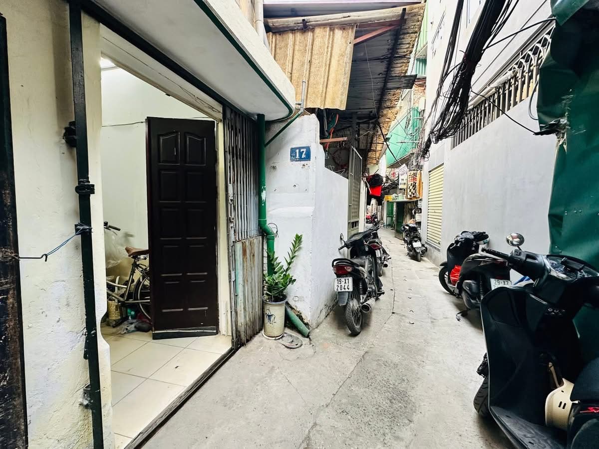 Nhà đất mặt phố, Ba Đình, Hà Nội - 31m² giá 8.8 tỷ