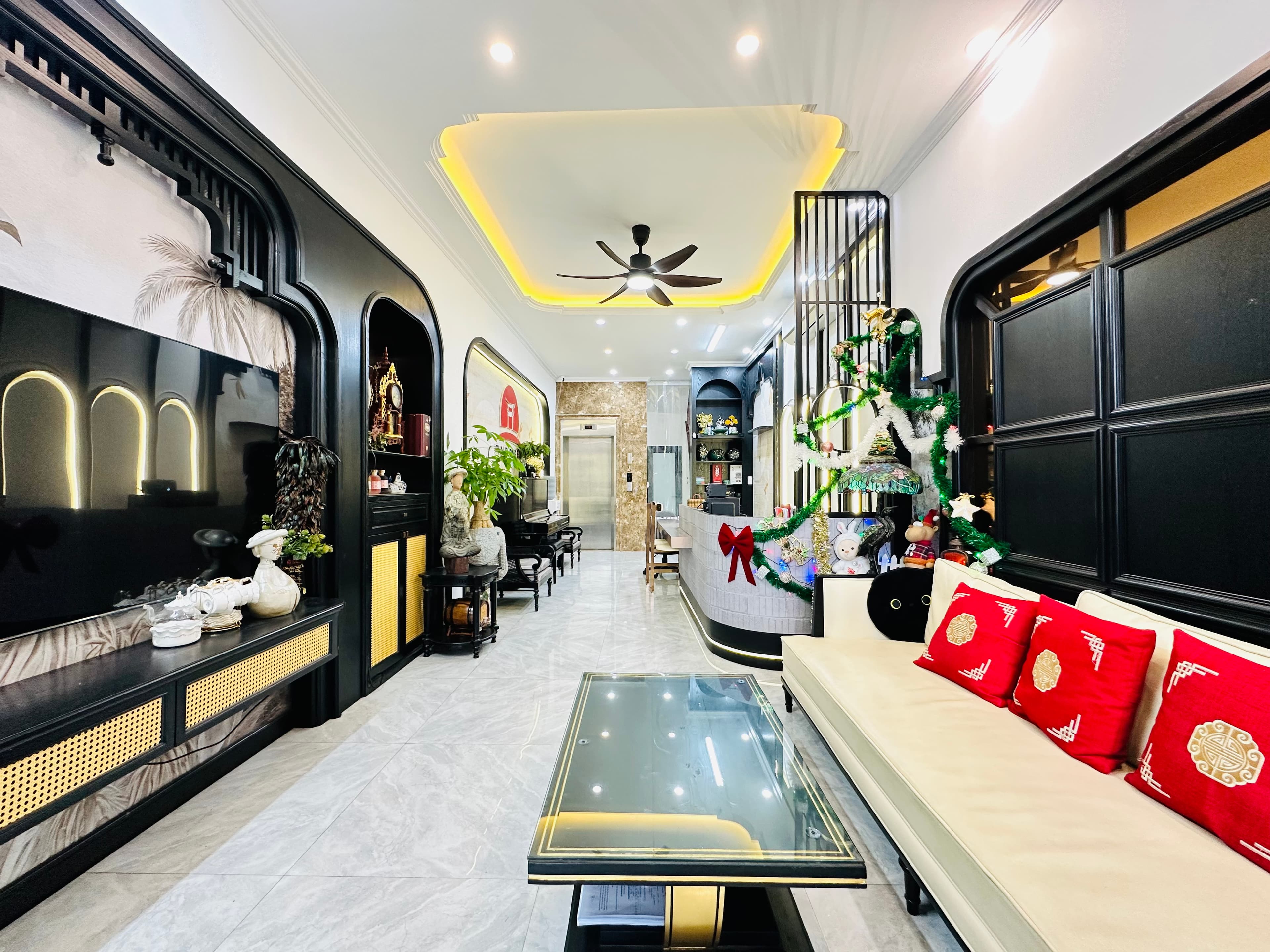Nhà đất mặt phố, Hà Đông, Hà Nội - 50m² giá 20.5 tỷ