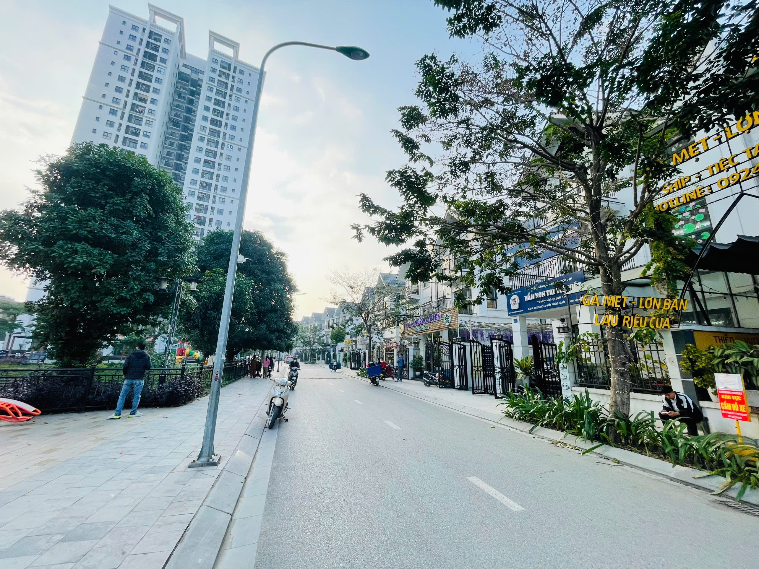 Nhà đất Hateco Apollo -, - 180m² giá 68 tỷ