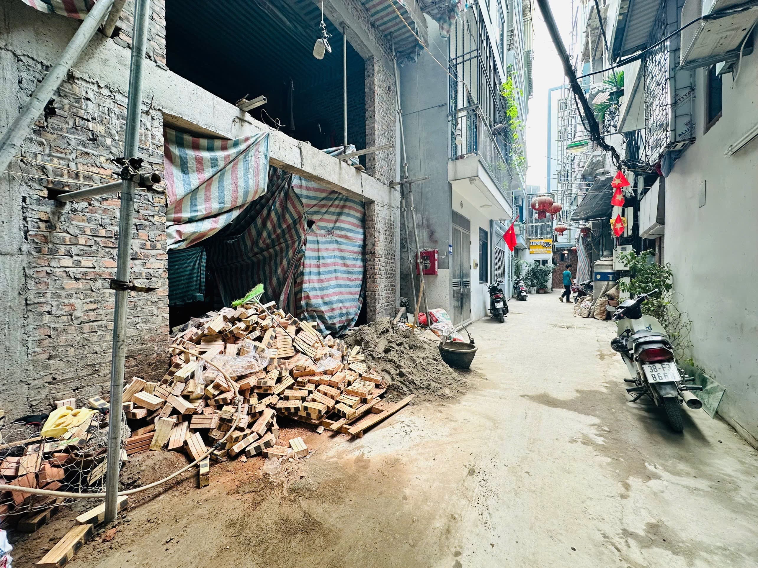 Nhà đất mặt phố, Nam Từ Liêm, Hà Nội - 50m² giá 15.8 tỷ