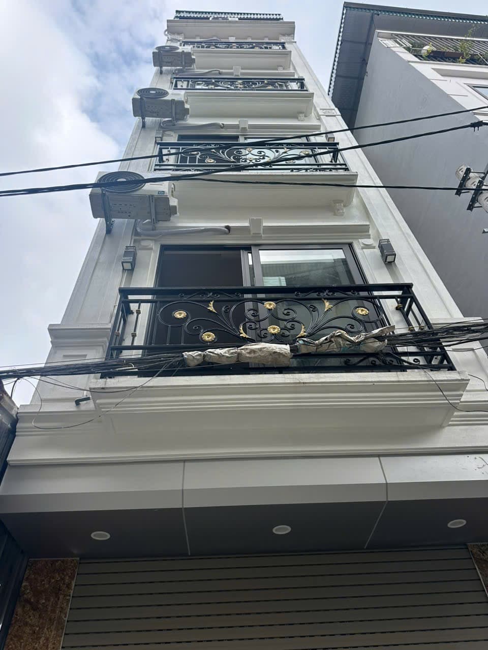 Nhà đất mặt phố, Thanh Trì, Hà Nội - 32m² giá 8.5 tỷ