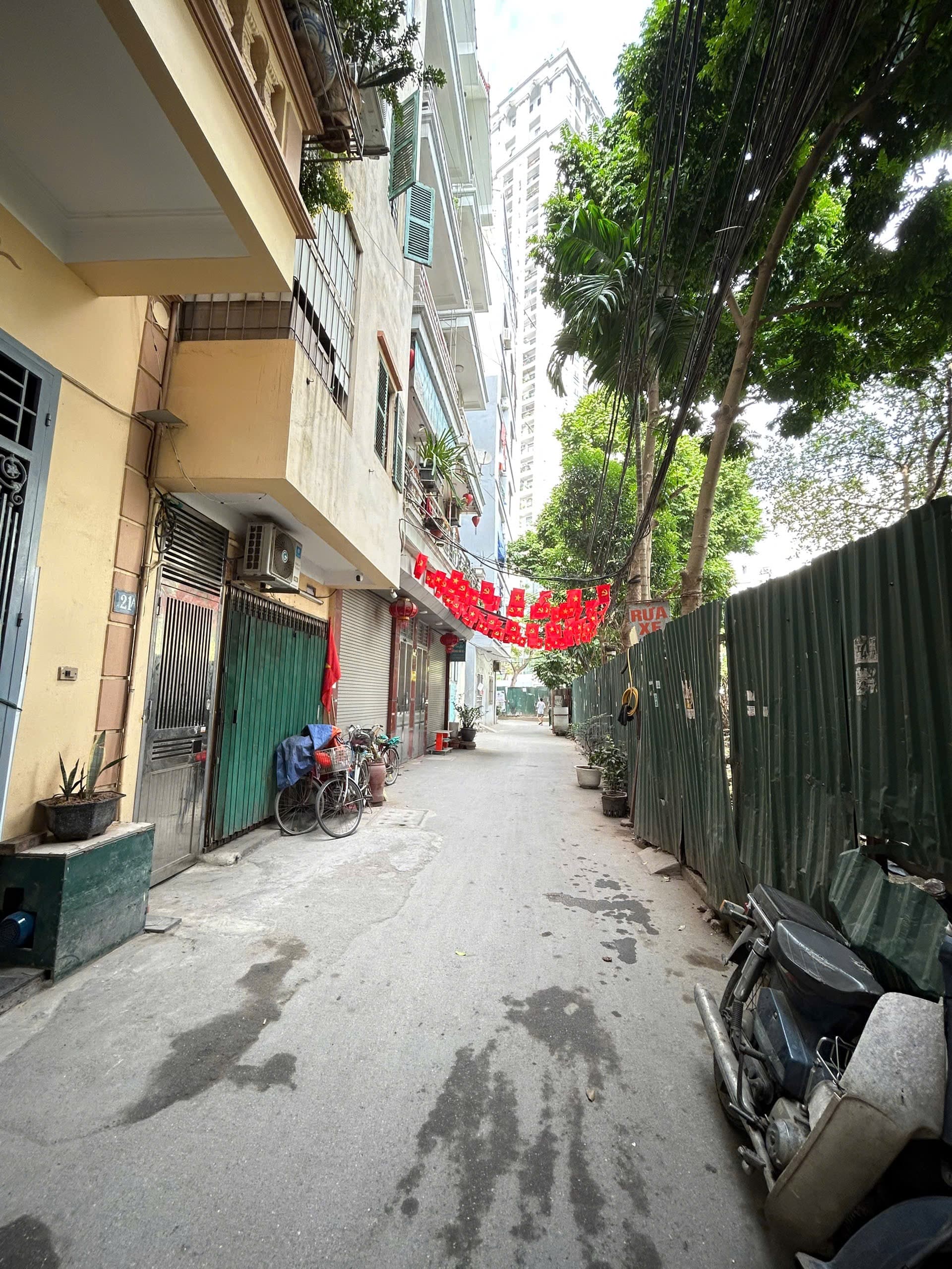 Nhà đất mặt phố, Đống Đa, Hà Nội - 52m² giá 16.2 tỷ