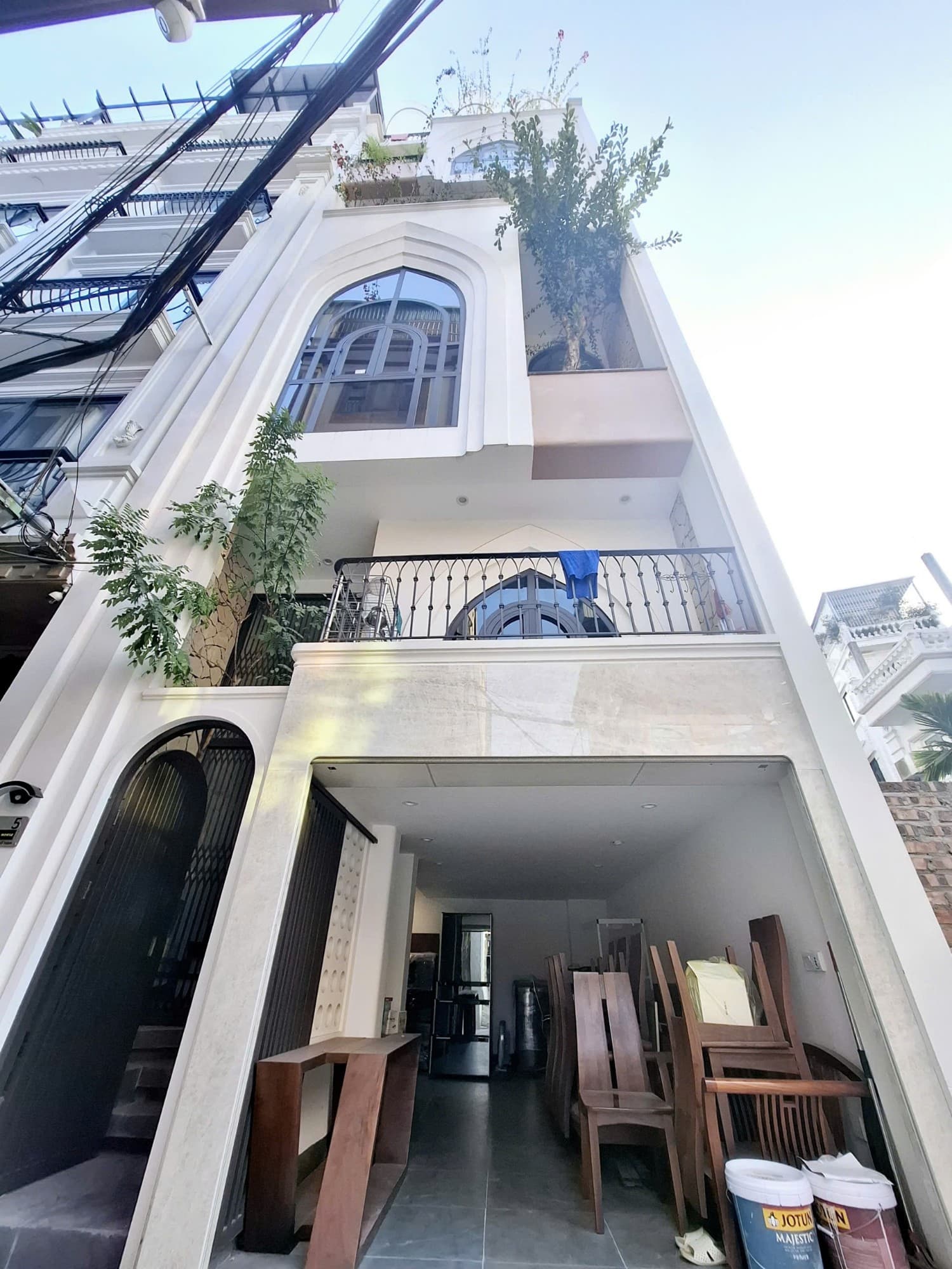 Nhà đất mặt phố, Long Biên, Hà Nội - 34m² giá 11 tỷ