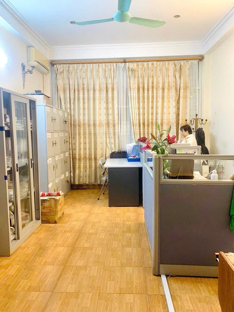 Nhà đất mặt phố, Hoàng Mai, Hà Nội - 55.3m² giá 17 tỷ