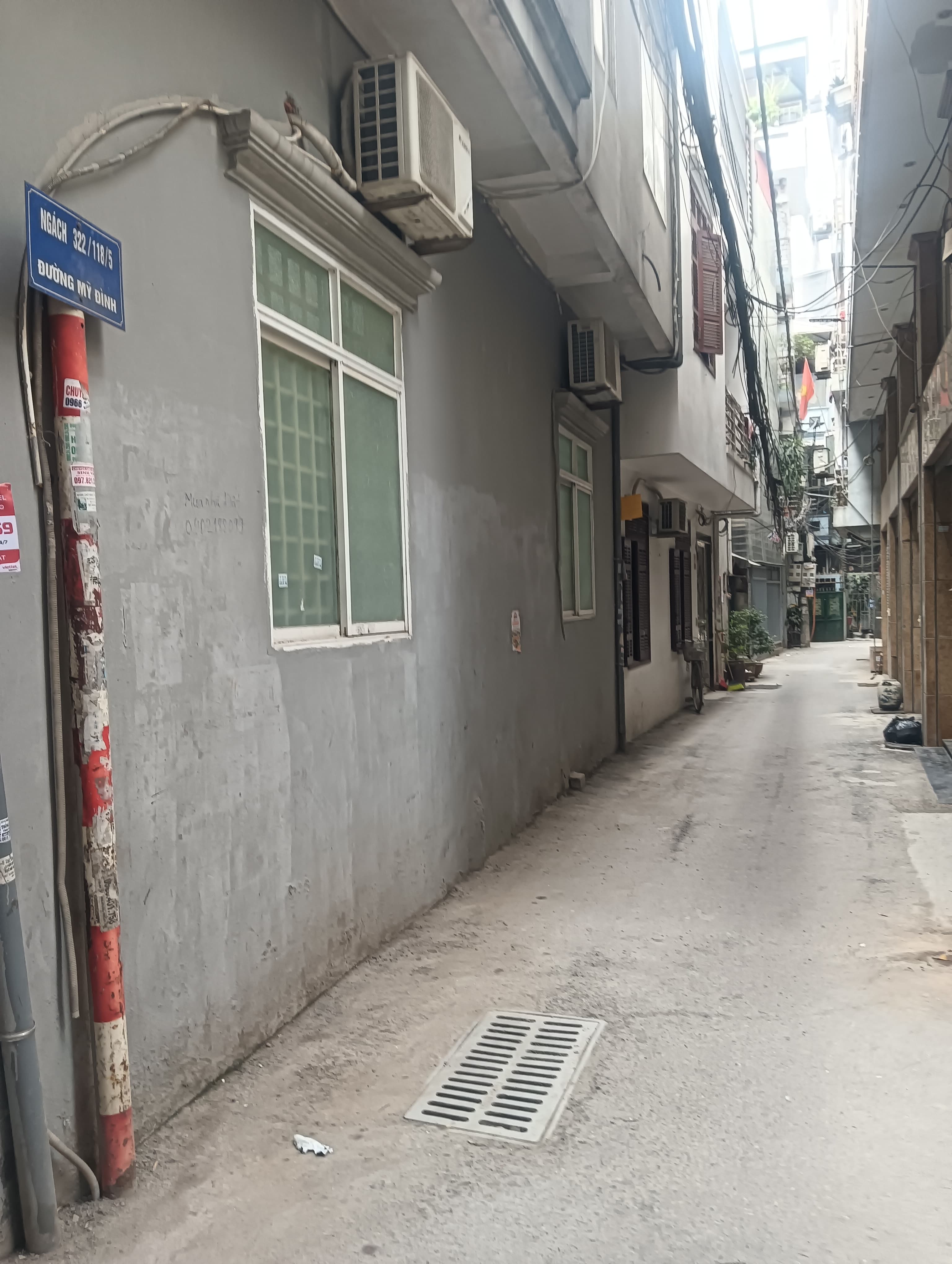 Nhà đất mặt phố, Nam Từ Liêm, Hà Nội - 40m² giá 11.2 tỷ