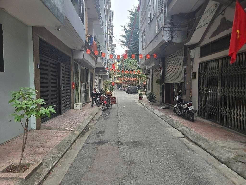 Nhà đất mặt phố, Ba Đình, Hà Nội - 48m² giá 21.2 tỷ