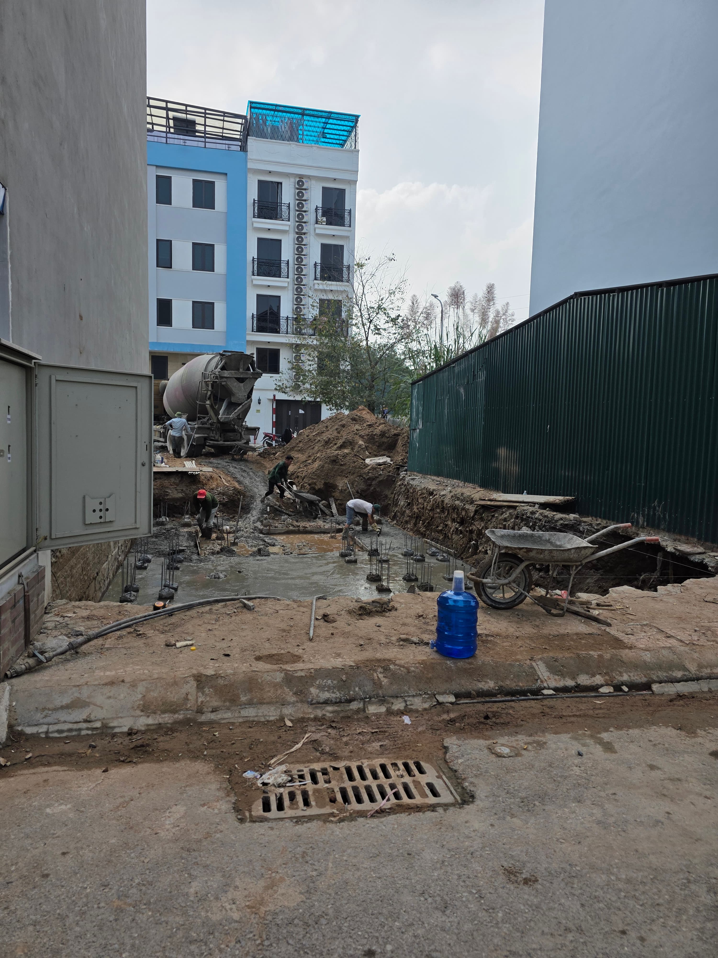 Nhà đất mặt phố Hoài Đức, Hà Nội - 75m² giá 26.5 tỷ