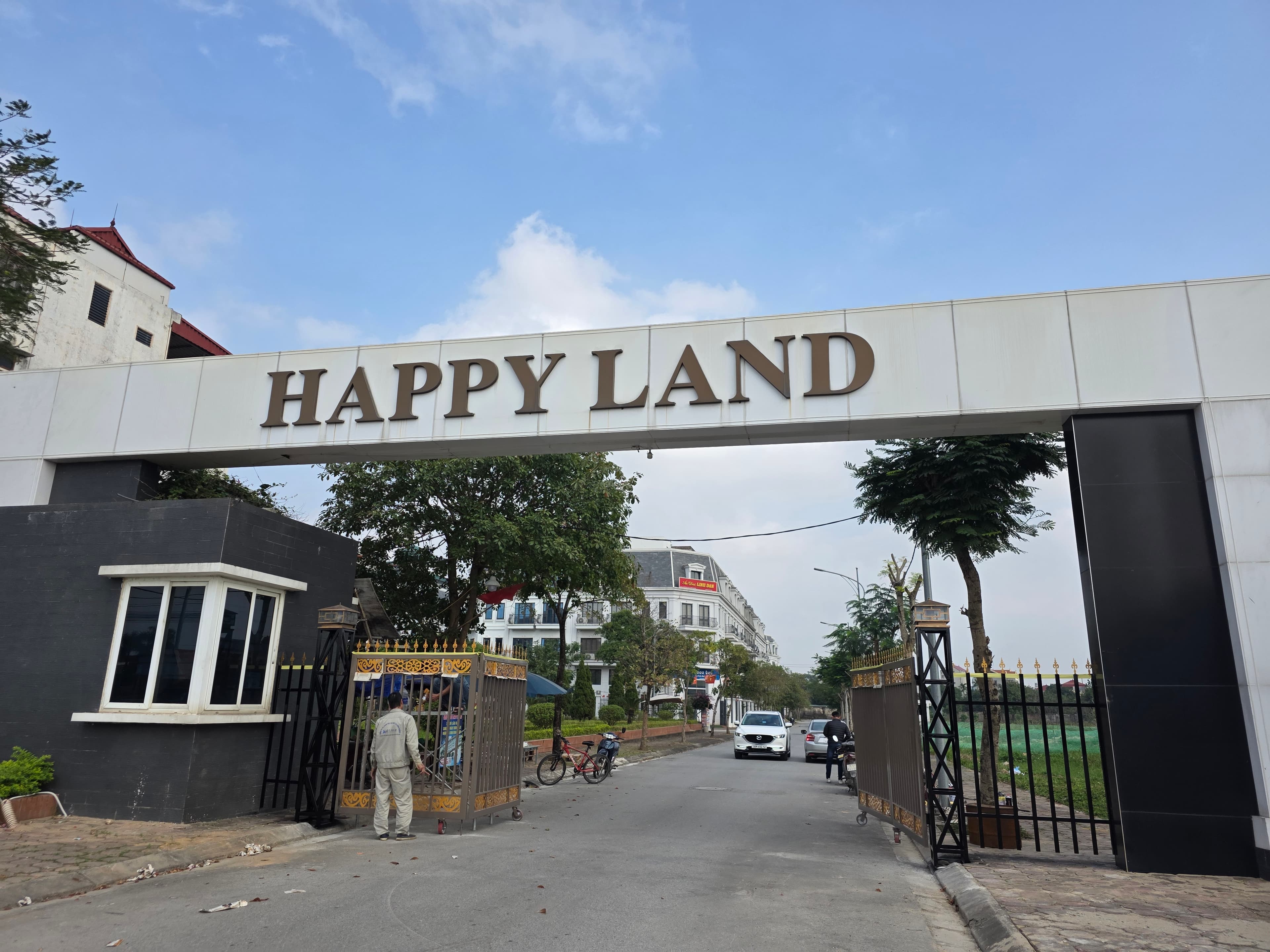 Nhà đất Happy Land 1-5 Đông Anh - 169m² giá 23.5 tỷ