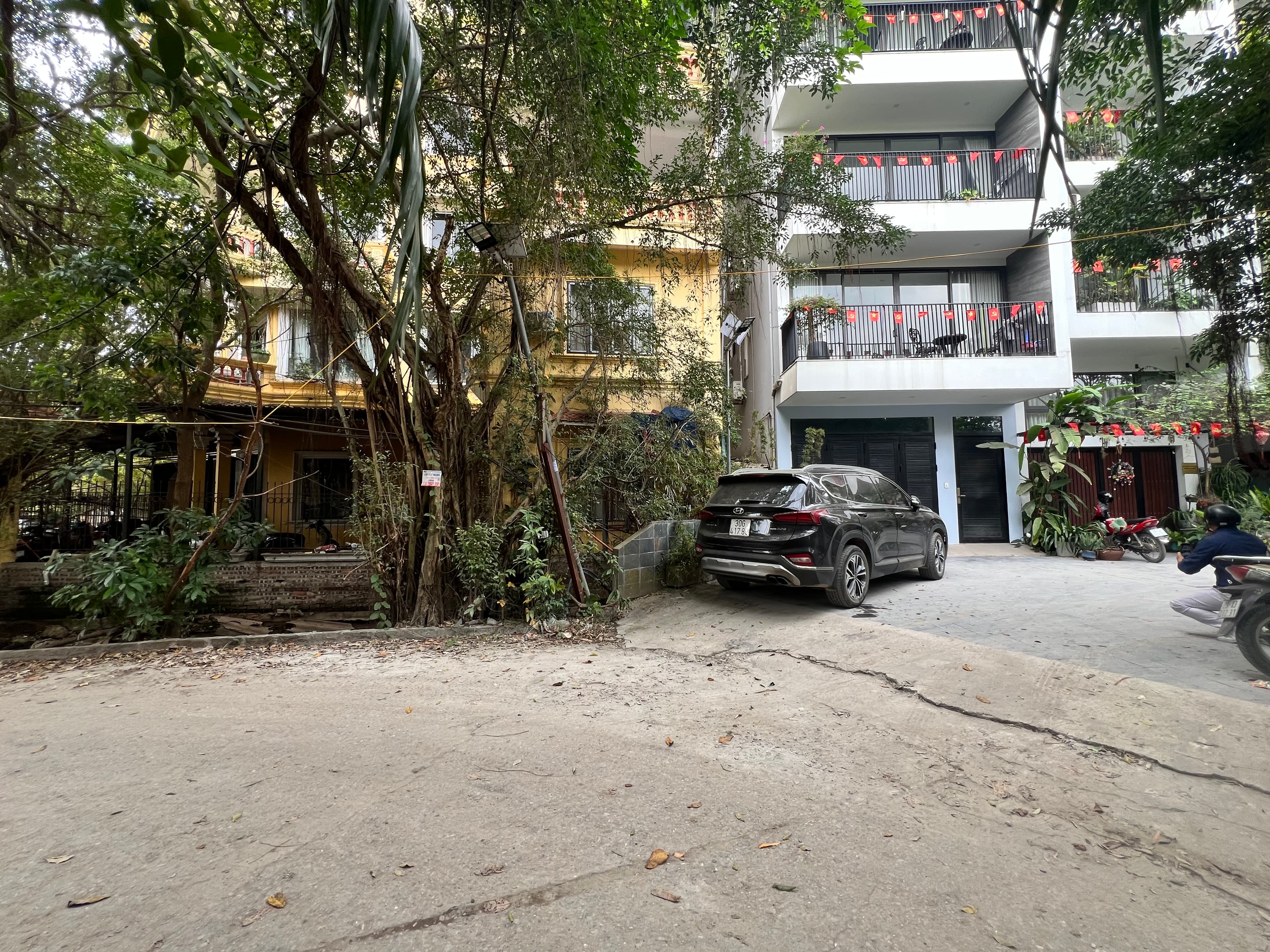 Nhà đất mặt phố, Tây Hồ, Hà Nội - 46m² giá 14.3 tỷ