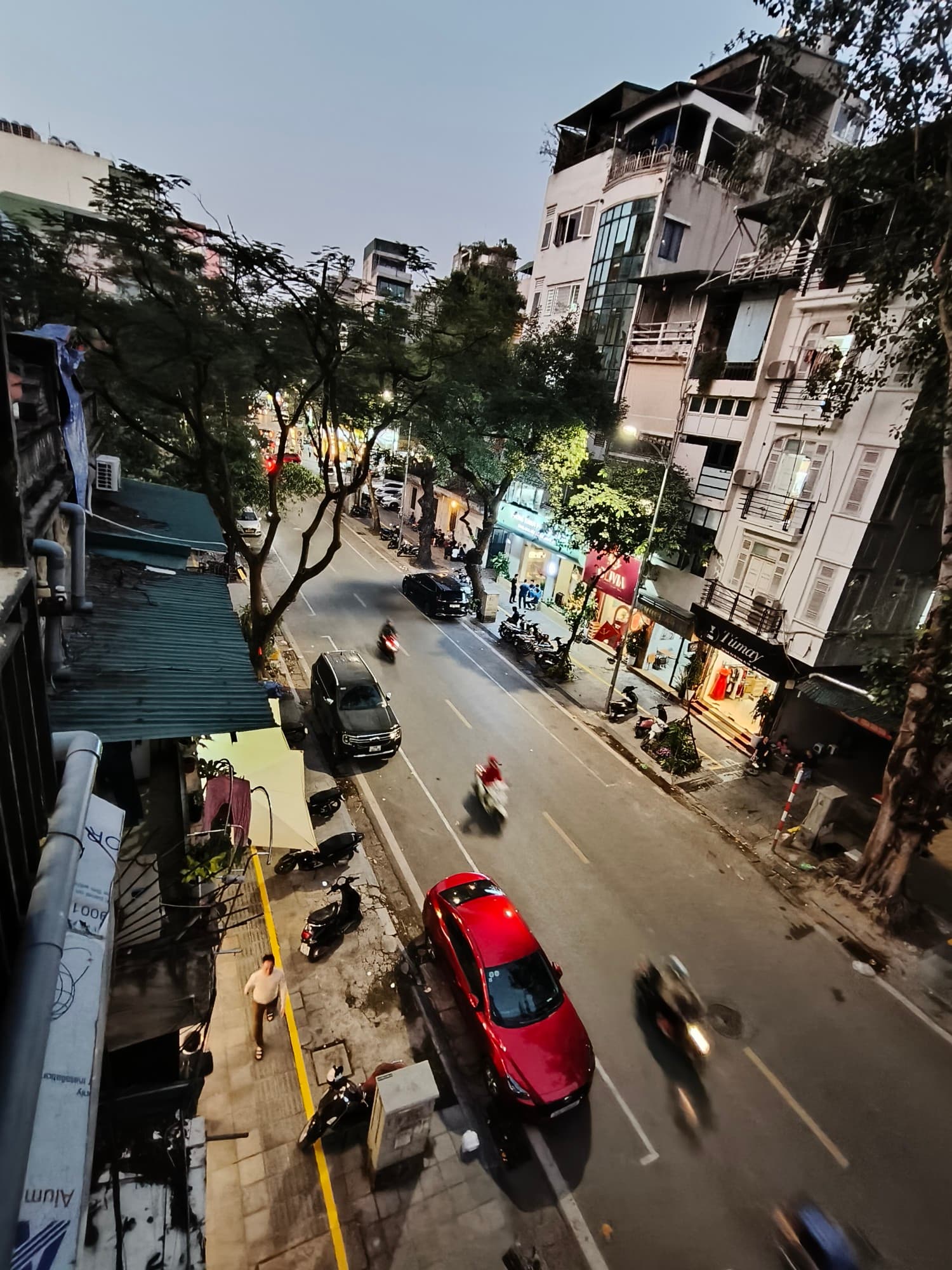 Nhà đất mặt phố, Hai Bà Trưng, Hà Nội - 42m² giá 42.5 tỷ