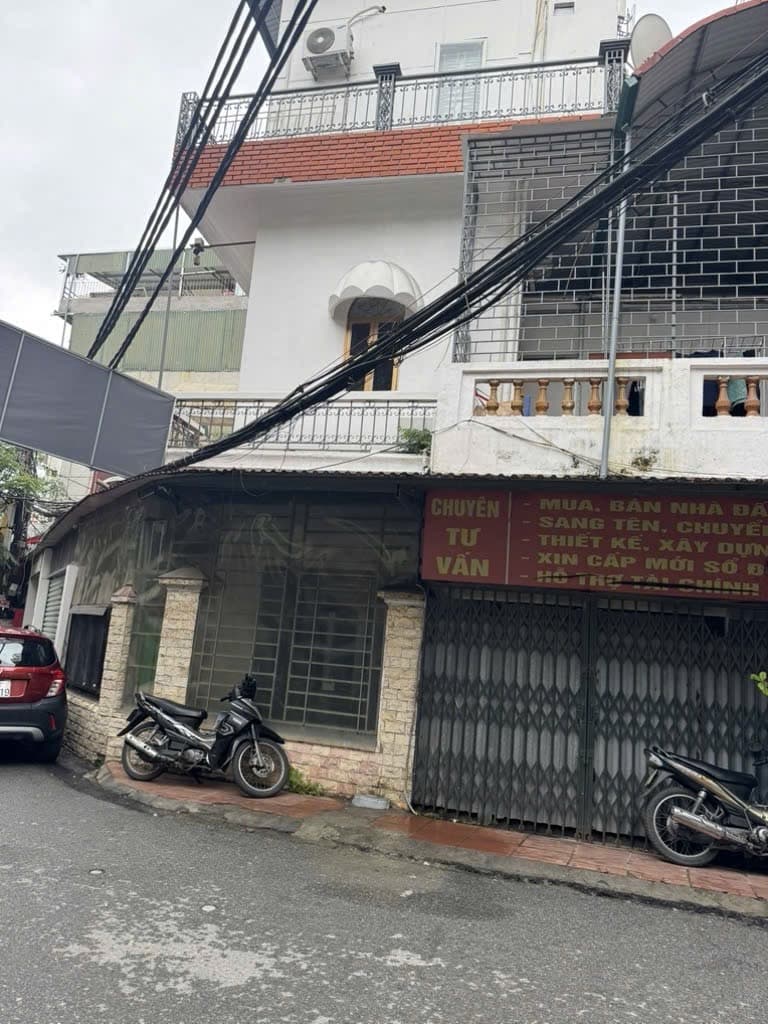 Nhà đất mặt phố, Long Biên, Hà Nội - 136m² giá 20 tỷ