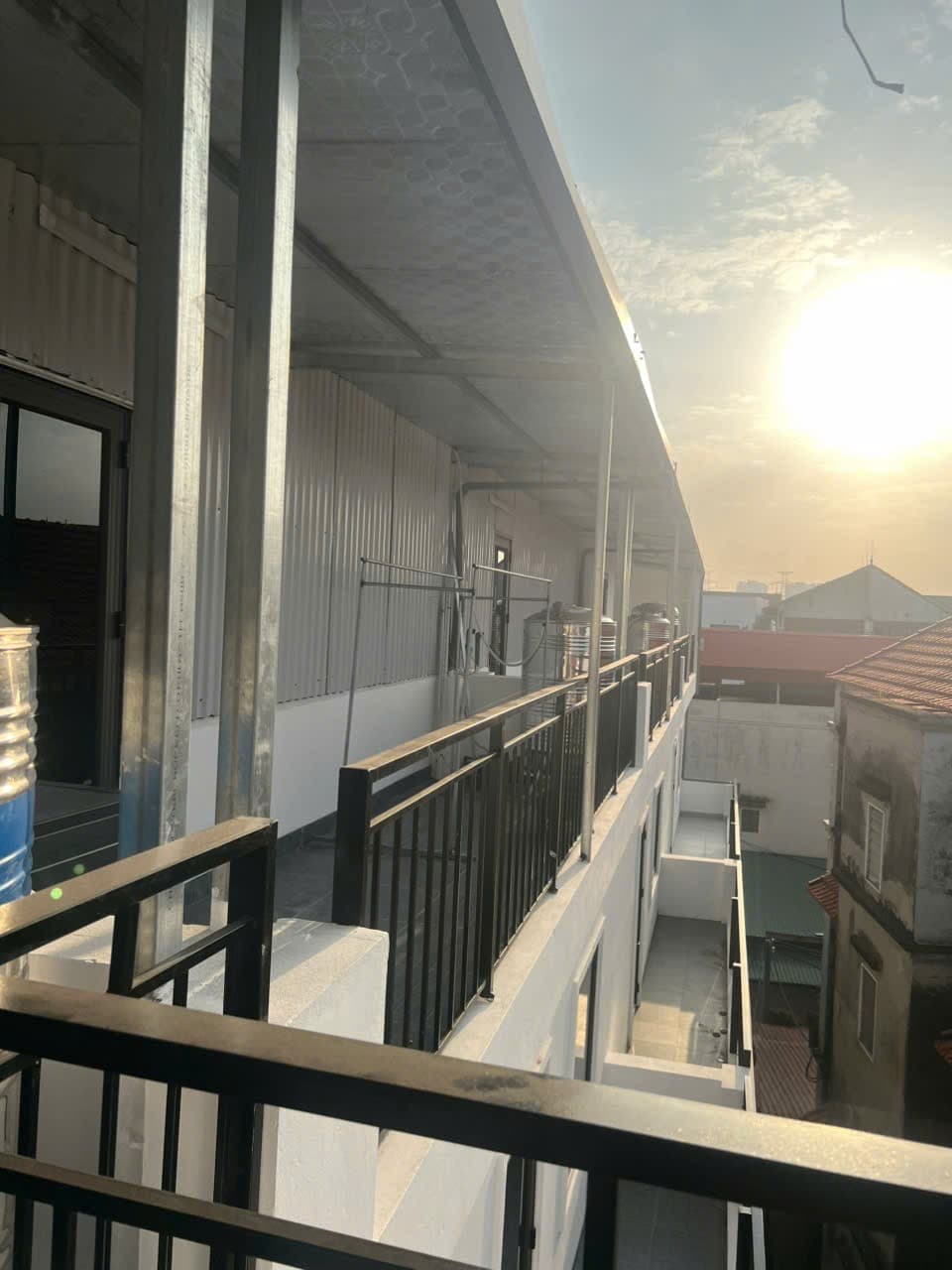 Nhà đất mặt phố, Long Biên, Hà Nội - 32m² giá 4.65 tỷ