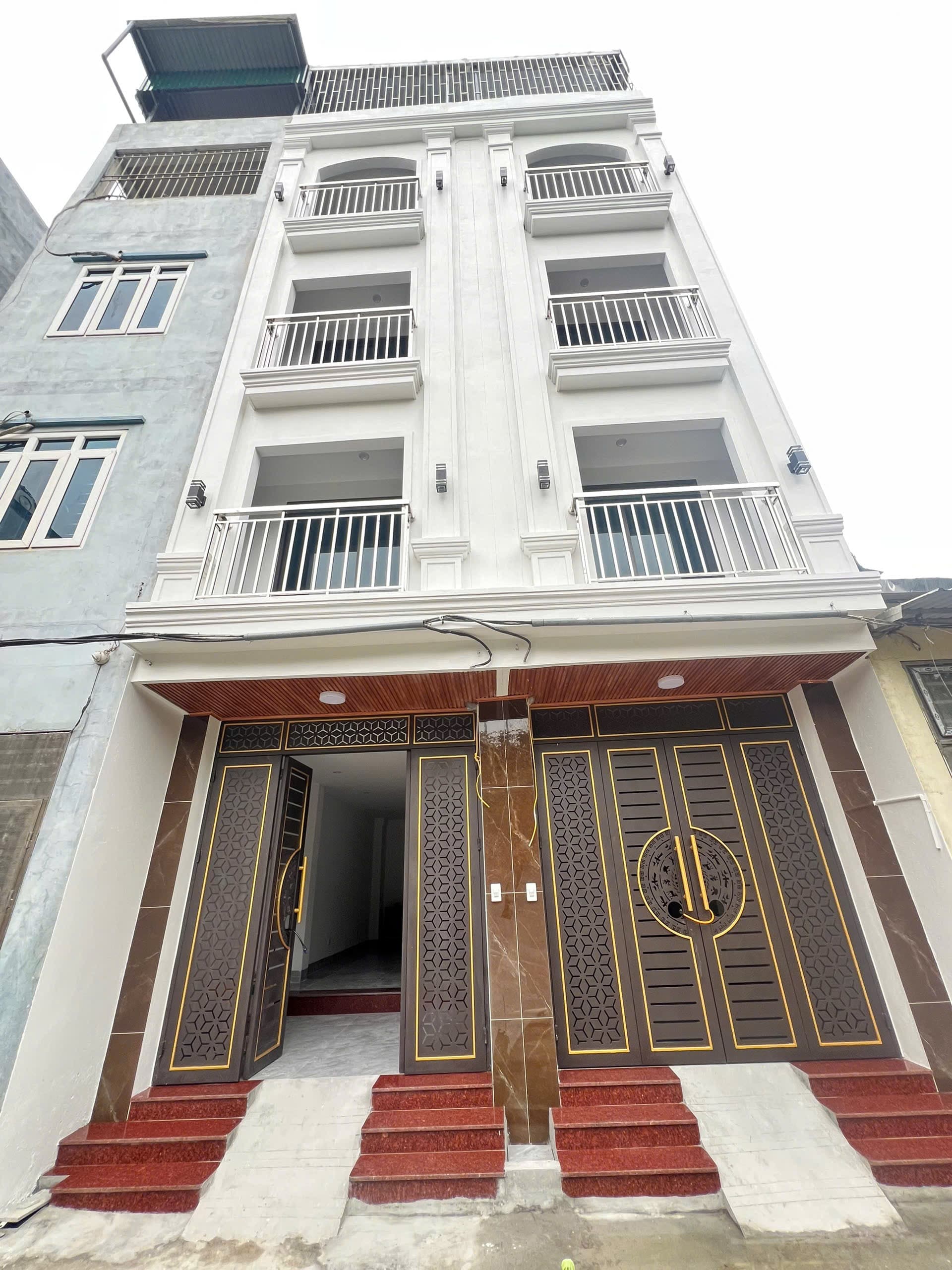 Nhà đất mặt phố, Nam Từ Liêm, Hà Nội - 36m² giá 5.9 tỷ