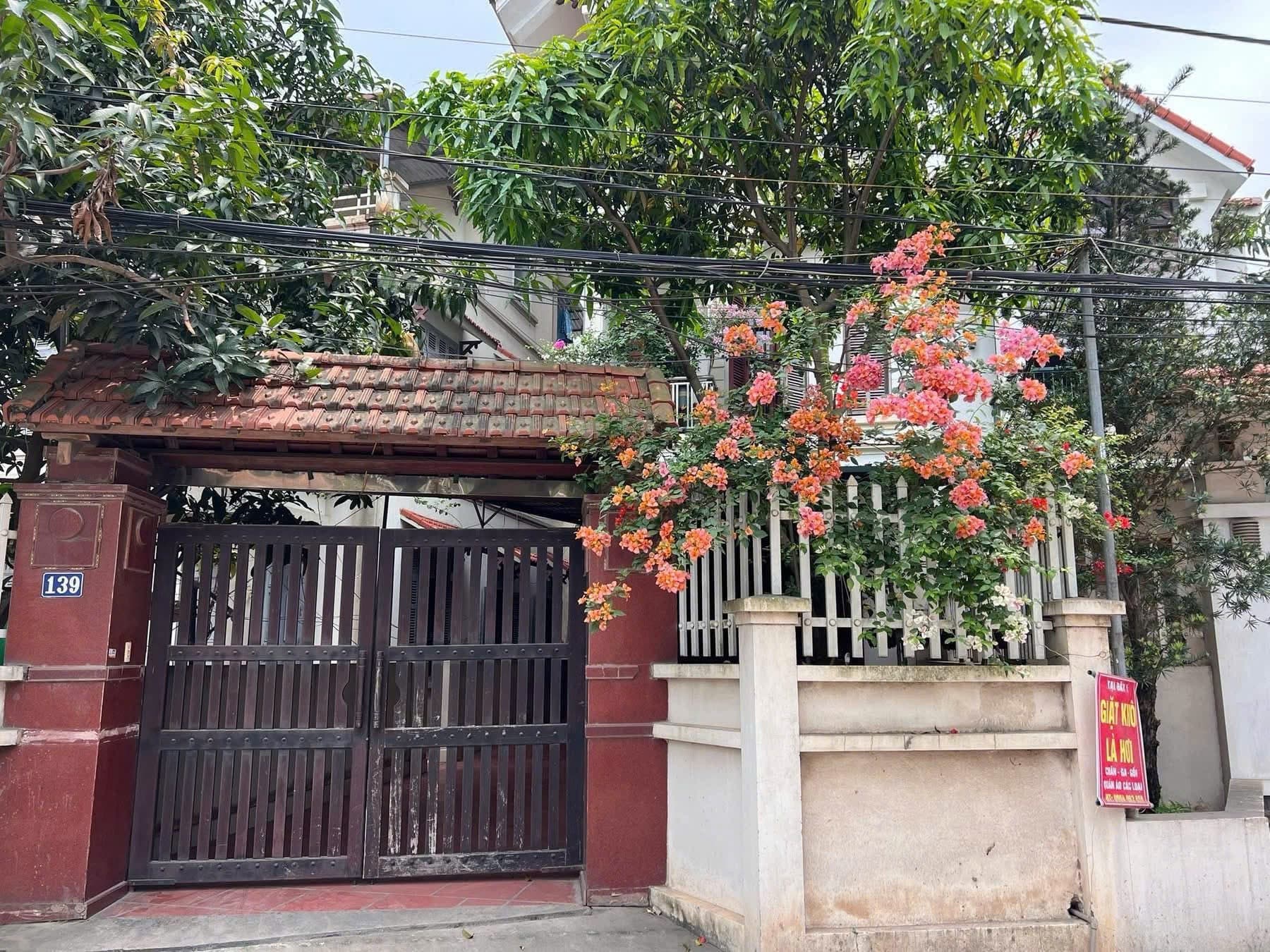Nhà đất mặt phố, Long Biên, Hà Nội - 204m² giá 28 tỷ