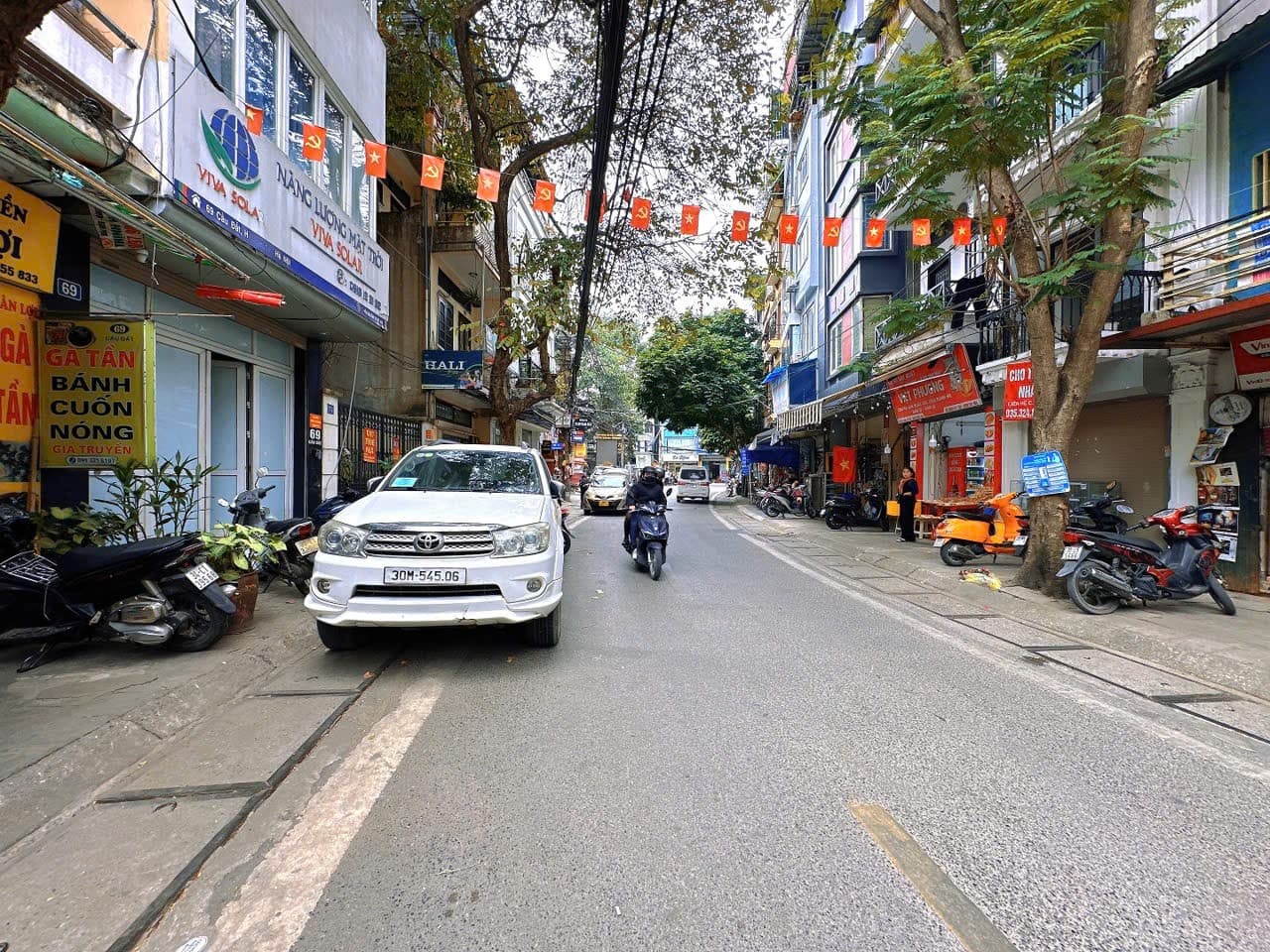 Nhà đất mặt phố, Hoàn Kiếm, Hà Nội - 80m² giá 39.9 tỷ