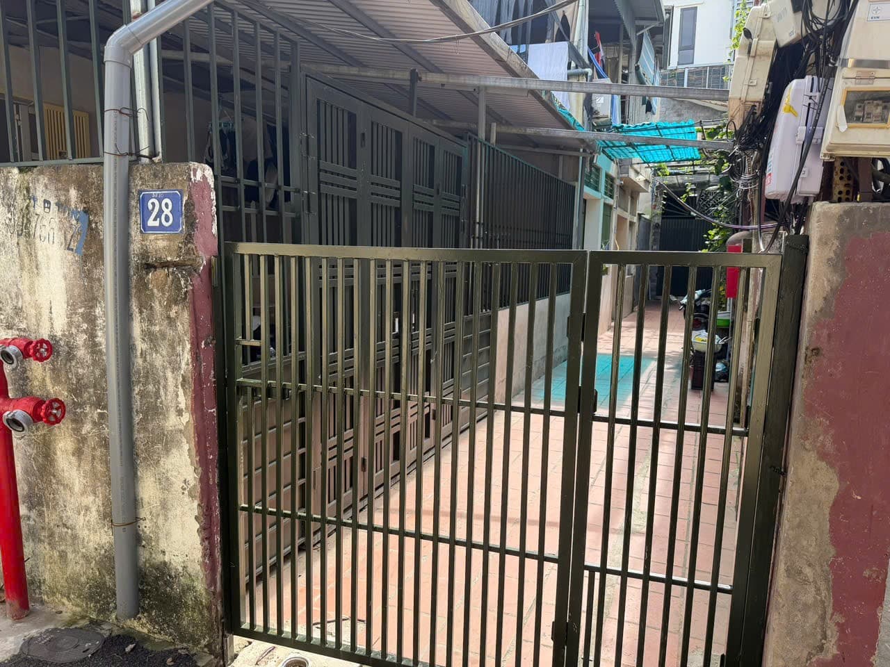 Nhà đất mặt phố, Tây Hồ, Hà Nội - 72m² giá 5.2 tỷ