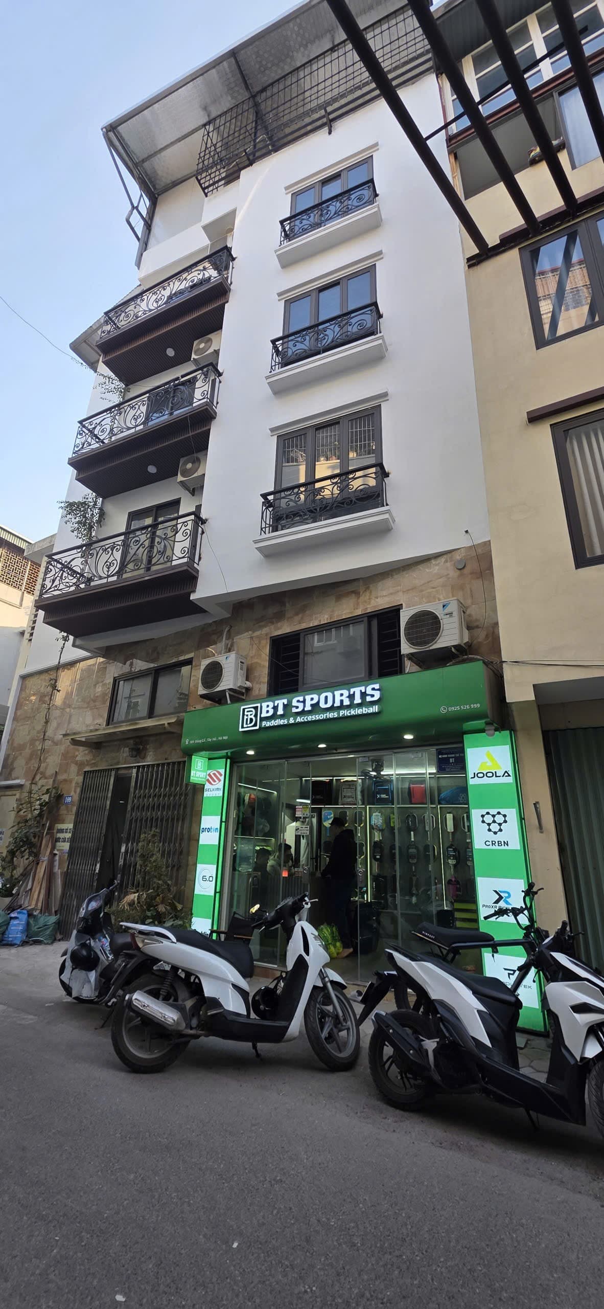 Nhà đất mặt phố, Tây Hồ, Hà Nội - 25m² giá 15.9 tỷ