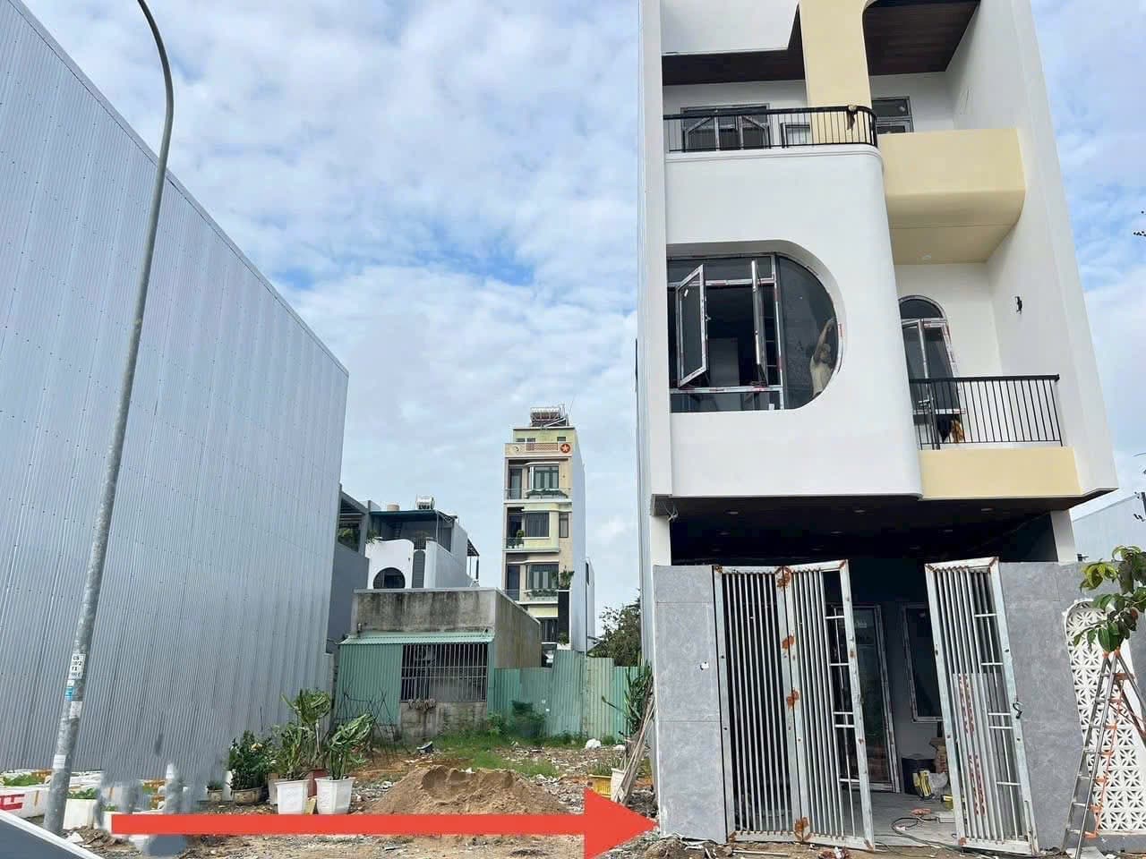 Nhà đất mặt phố, Liên Chiểu, Đà Nẵng - 95m² giá 7.15 tỷ