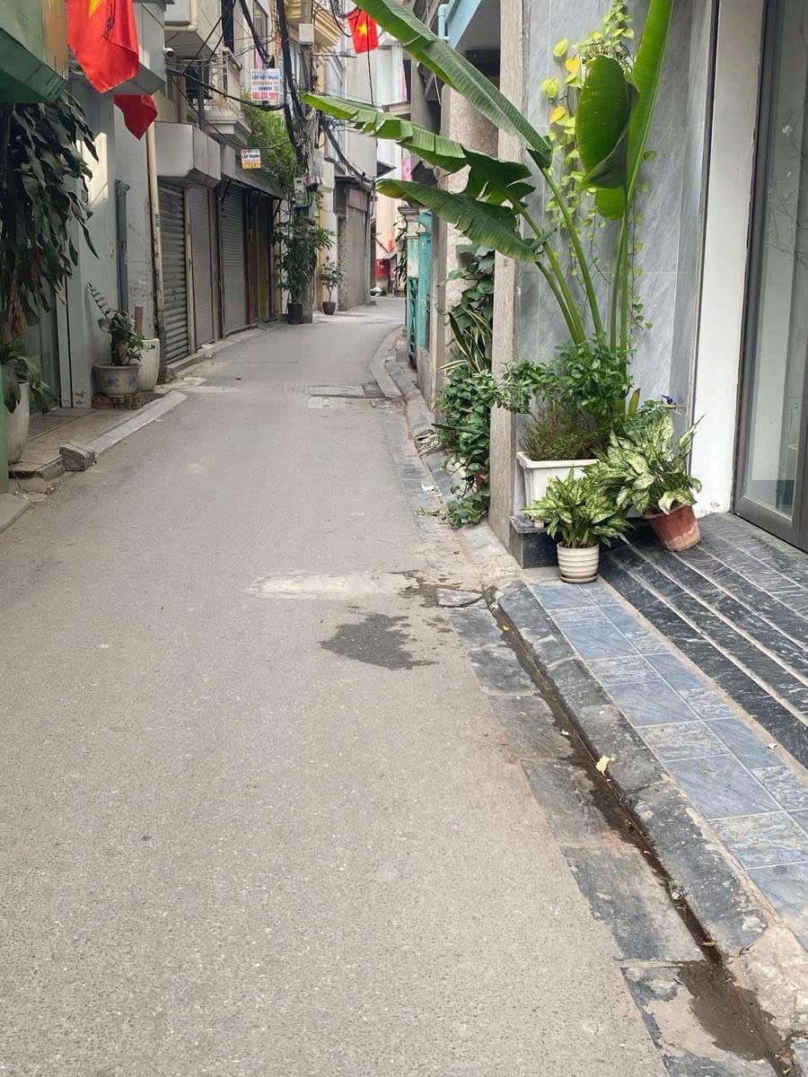 Nhà đất mặt phố, Long Biên, Hà Nội - 40.7m² giá 10.2 tỷ