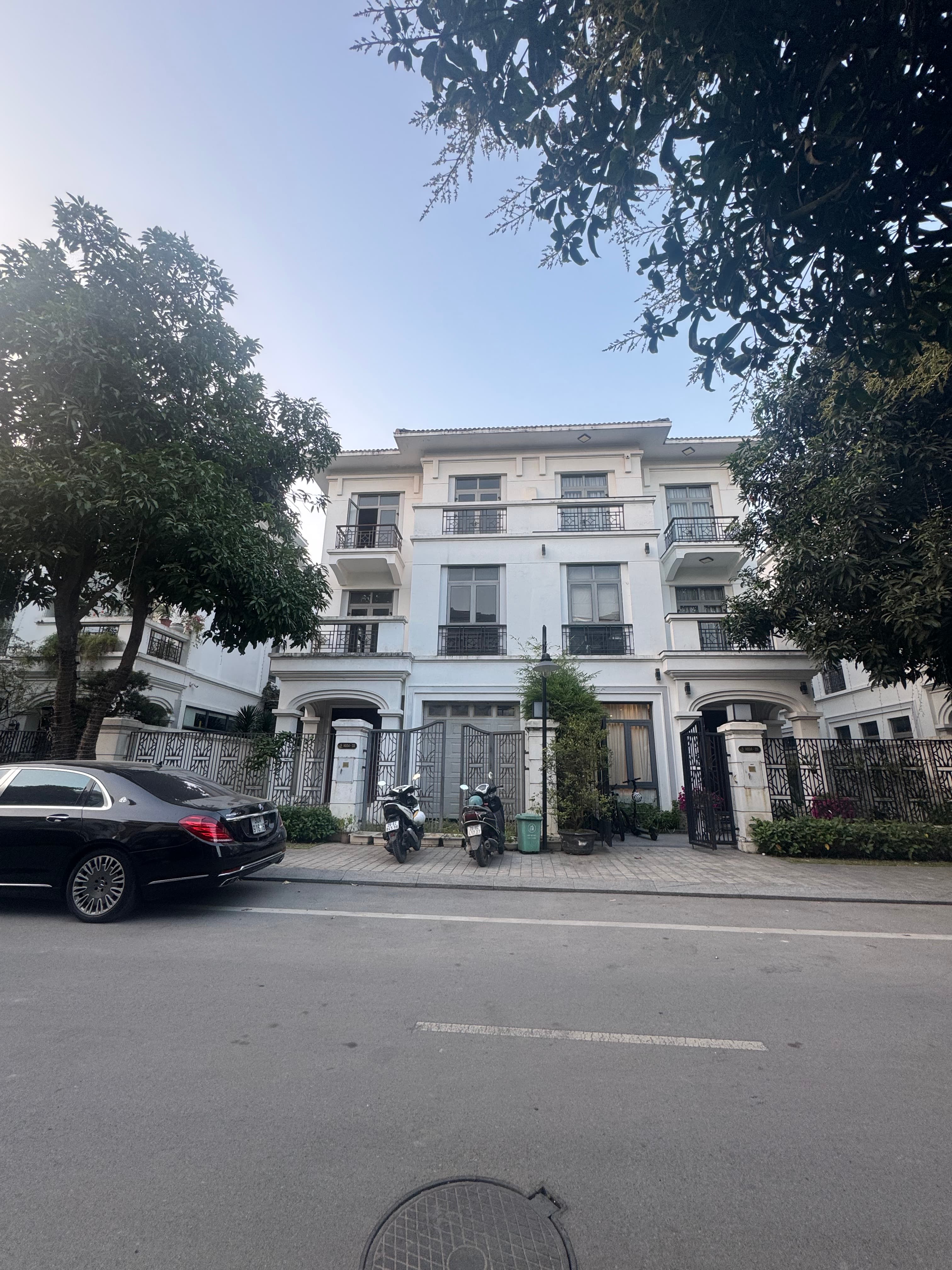 Nhà đất Vinhomes Riverside -, - 208m² giá 85 tỷ