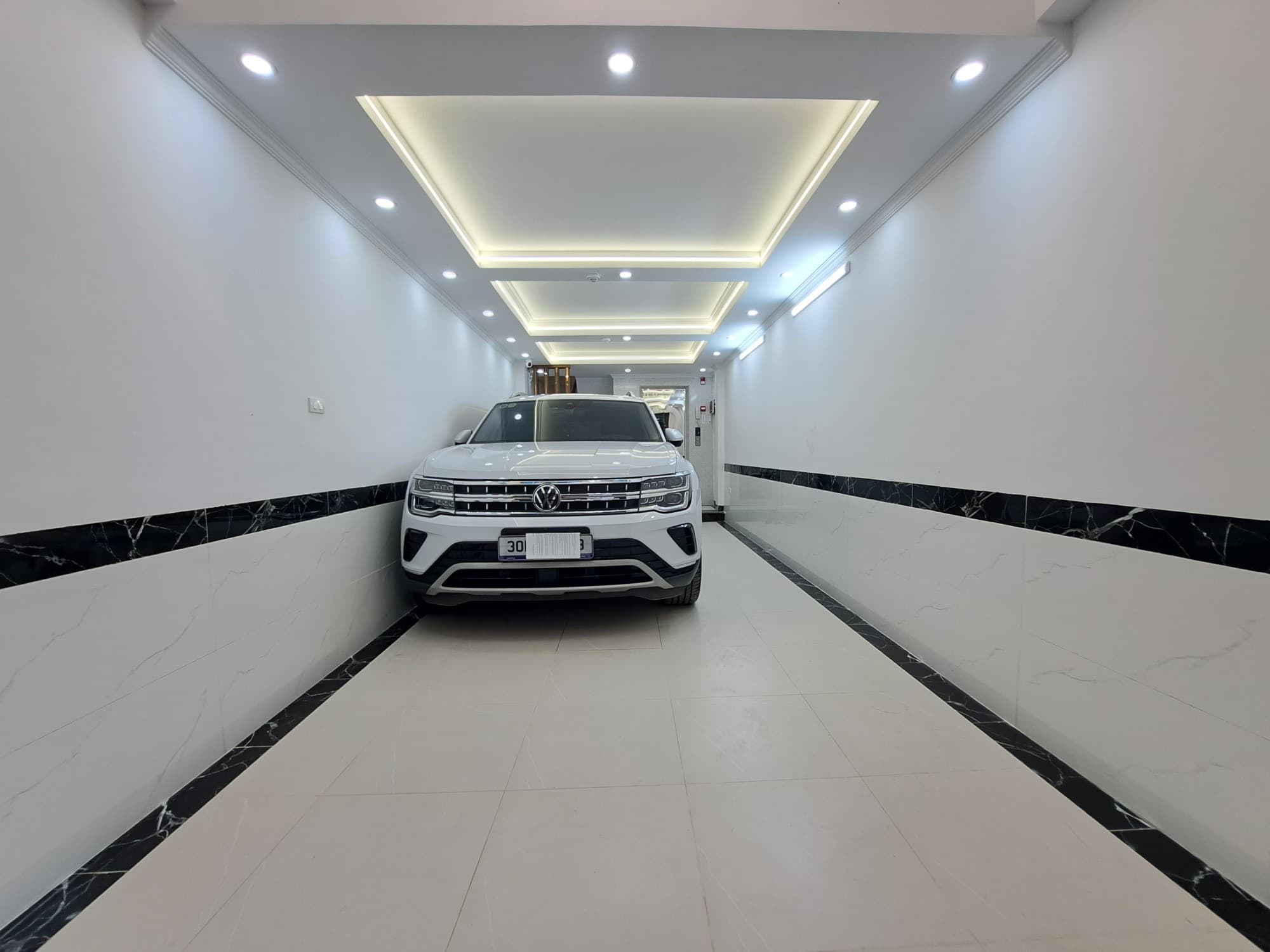 Nhà đất mặt phố, Thanh Xuân, Hà Nội - 42m² giá 20.8 tỷ