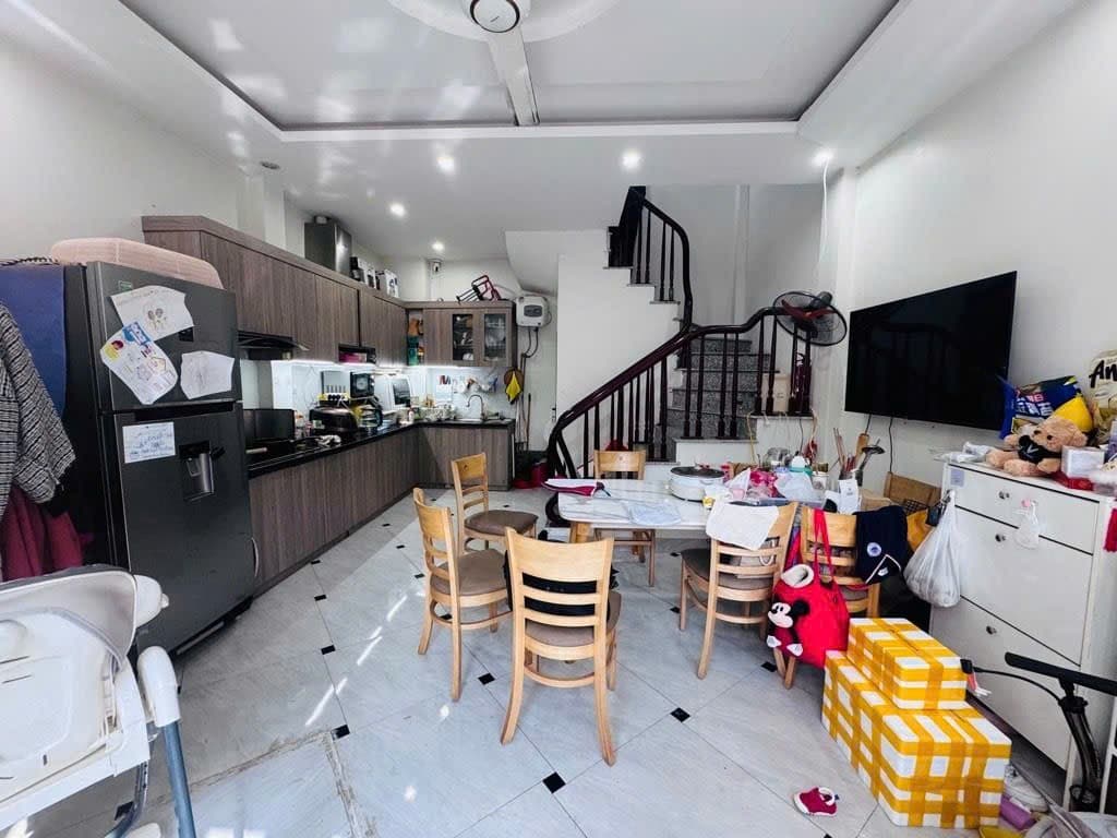 Nhà đất mặt phố, Bắc Từ Liêm, Hà Nội - 32m² giá 7.9 tỷ