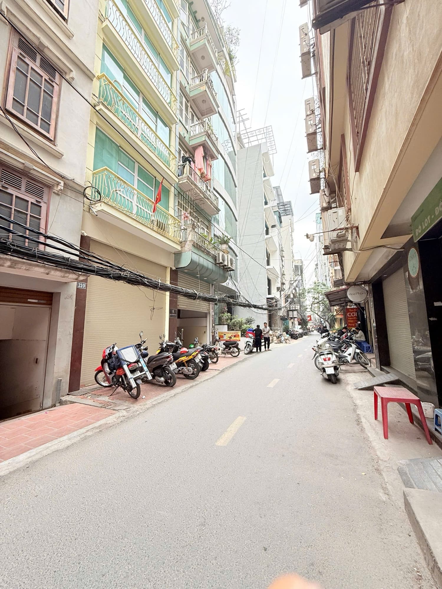 Nhà đất mặt phố Đống Đa, Hà Nội - 68m² giá 35 tỷ