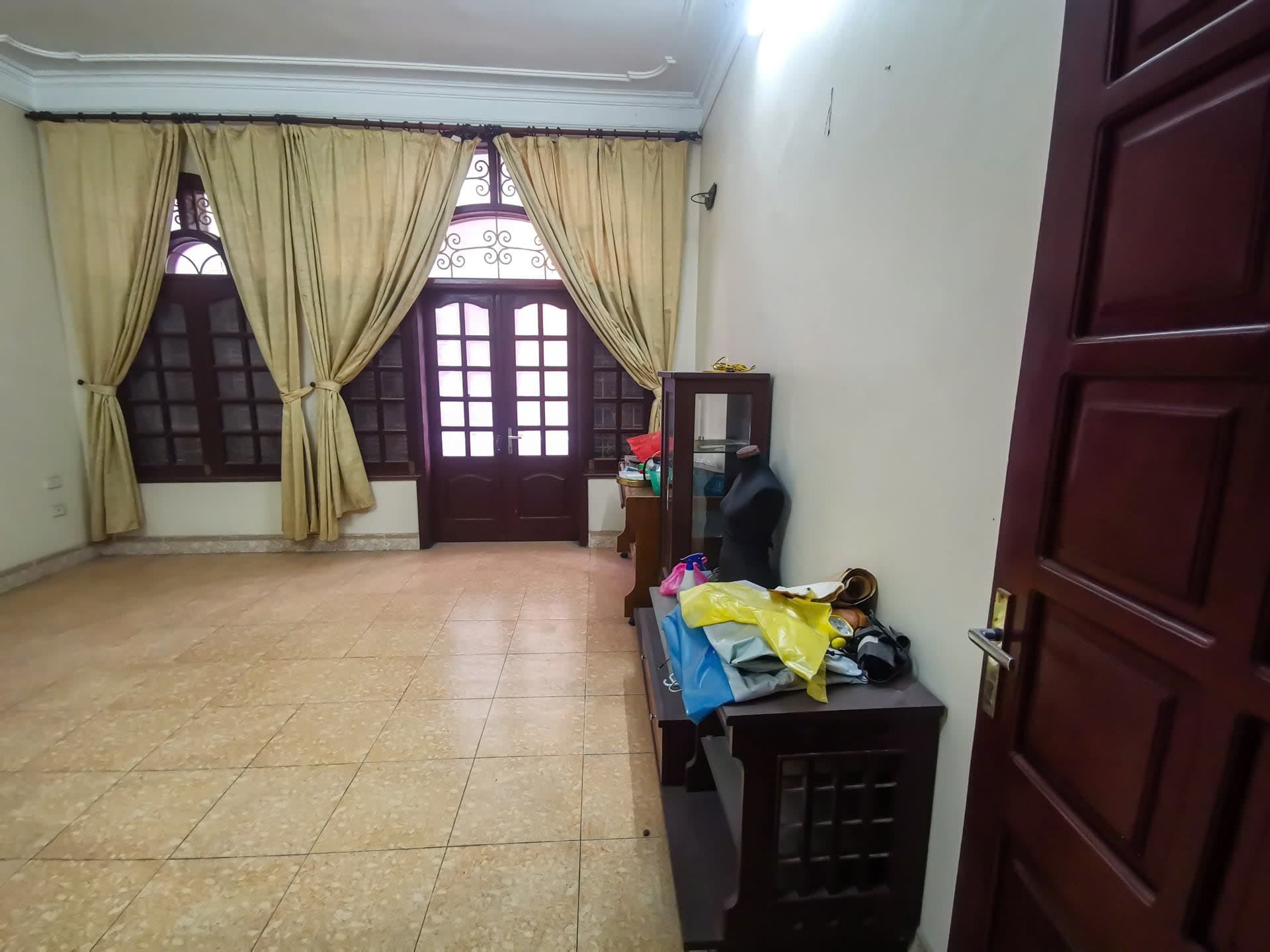 Nhà đất mặt phố, Cầu Giấy, Hà Nội - 60m² giá 23 tỷ
