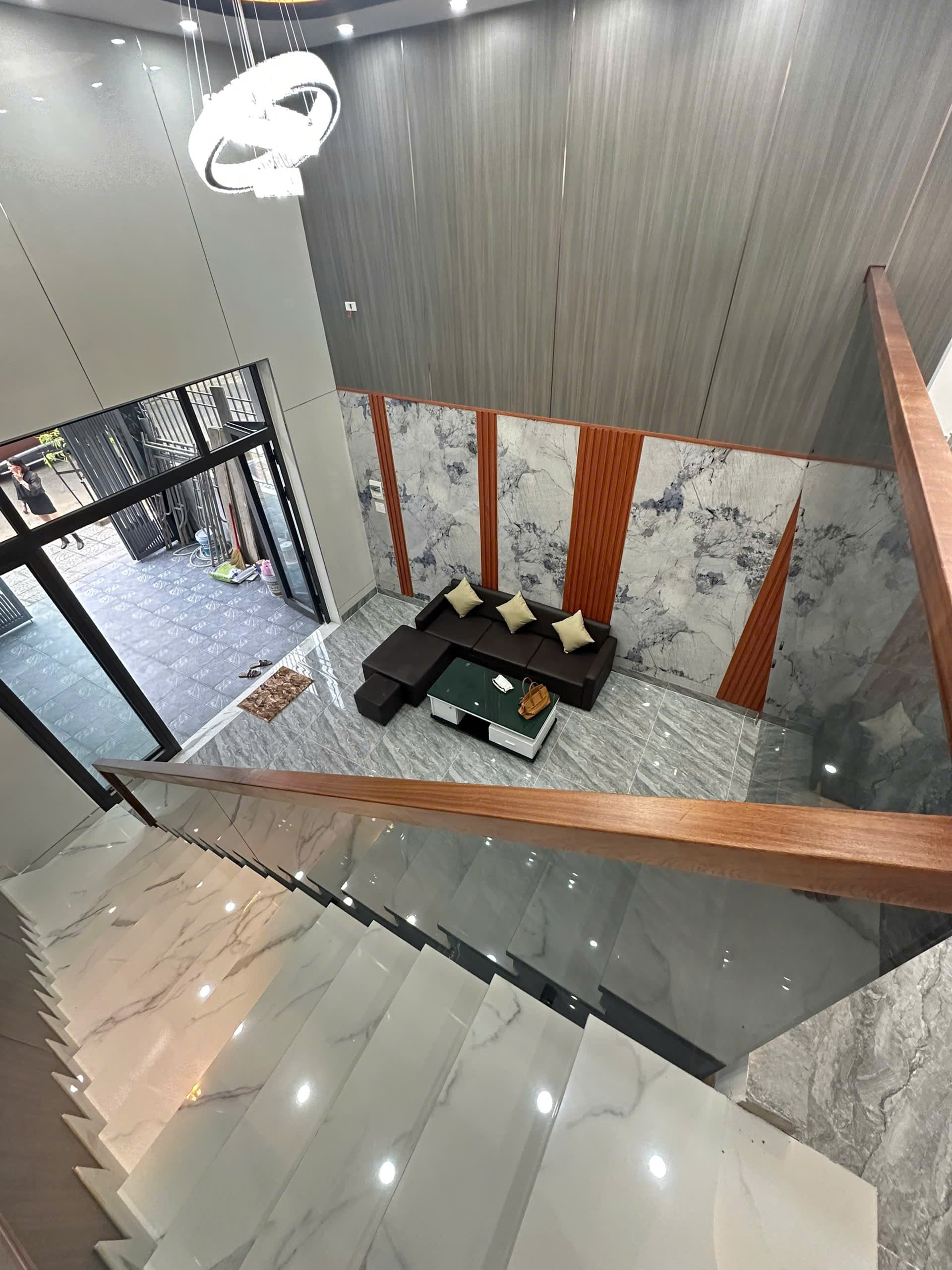 Nhà đất mặt phố, Cẩm Lệ, Đà Nẵng - 100m² giá 5.6 tỷ
