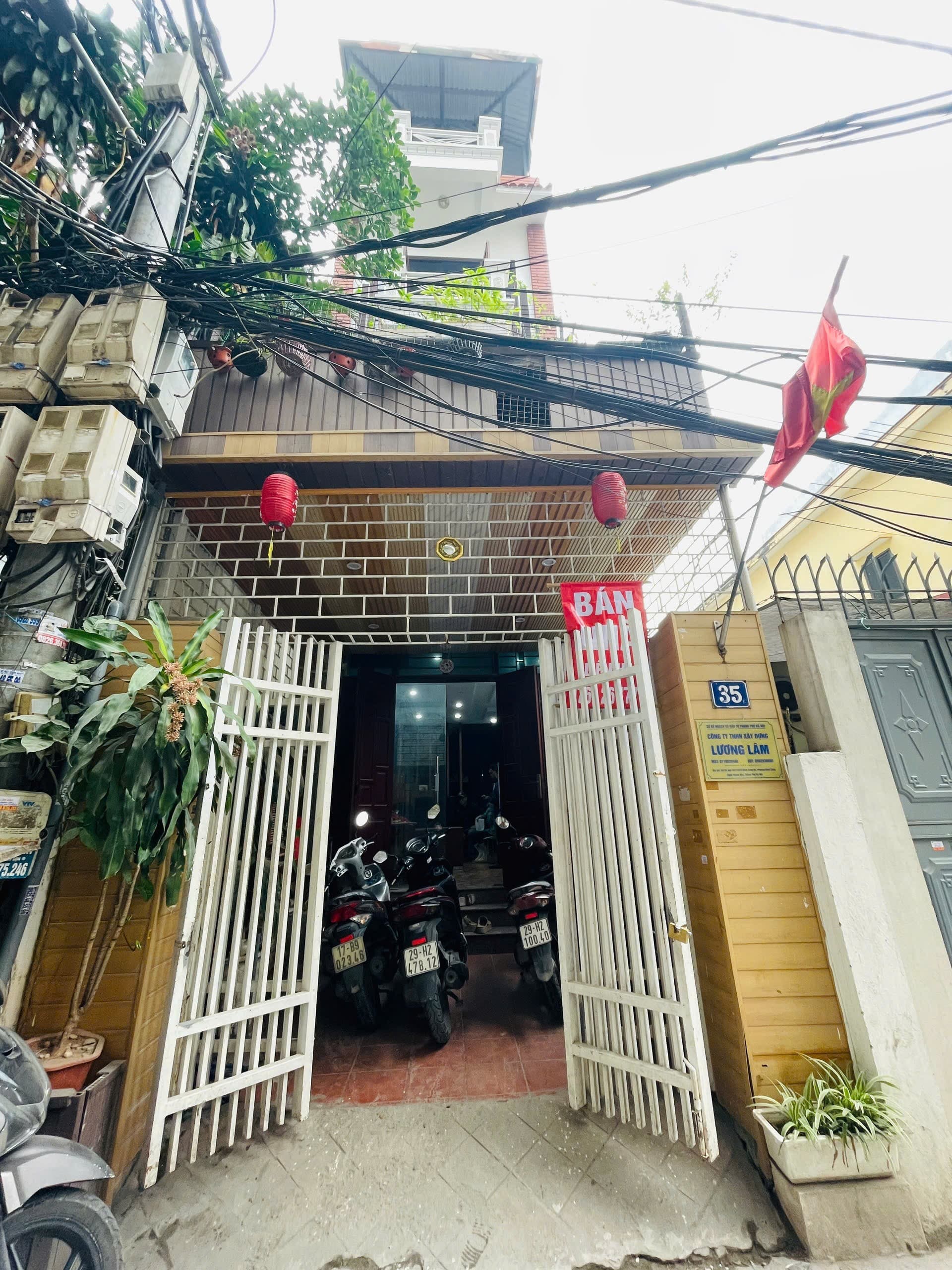 Nhà đất mặt phố, Hoàng Mai, Hà Nội - 70m² giá 18.4 tỷ