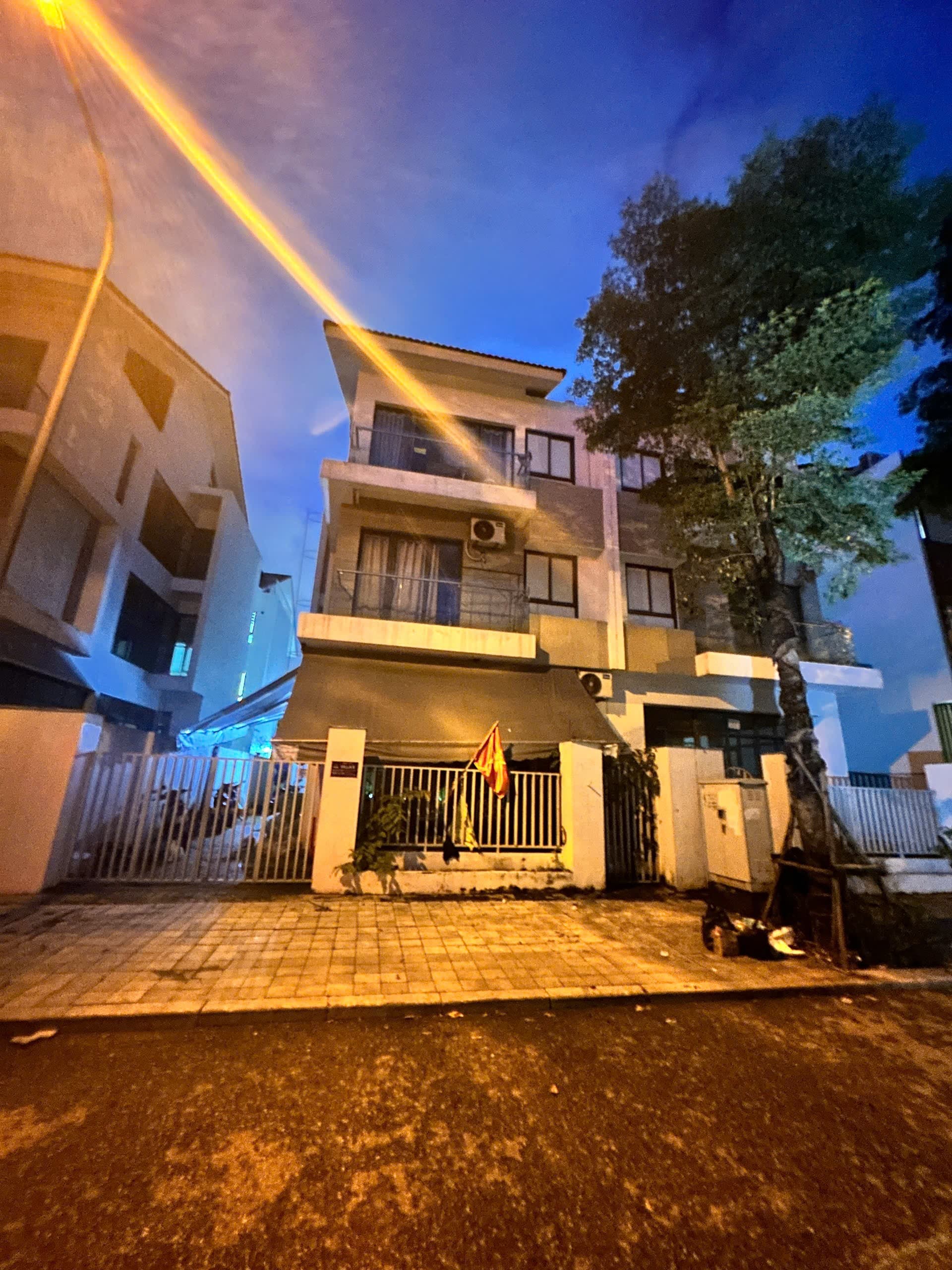 Nhà đất mặt phố, Hà Đông, Hà Nội - 162m² giá 38 tỷ