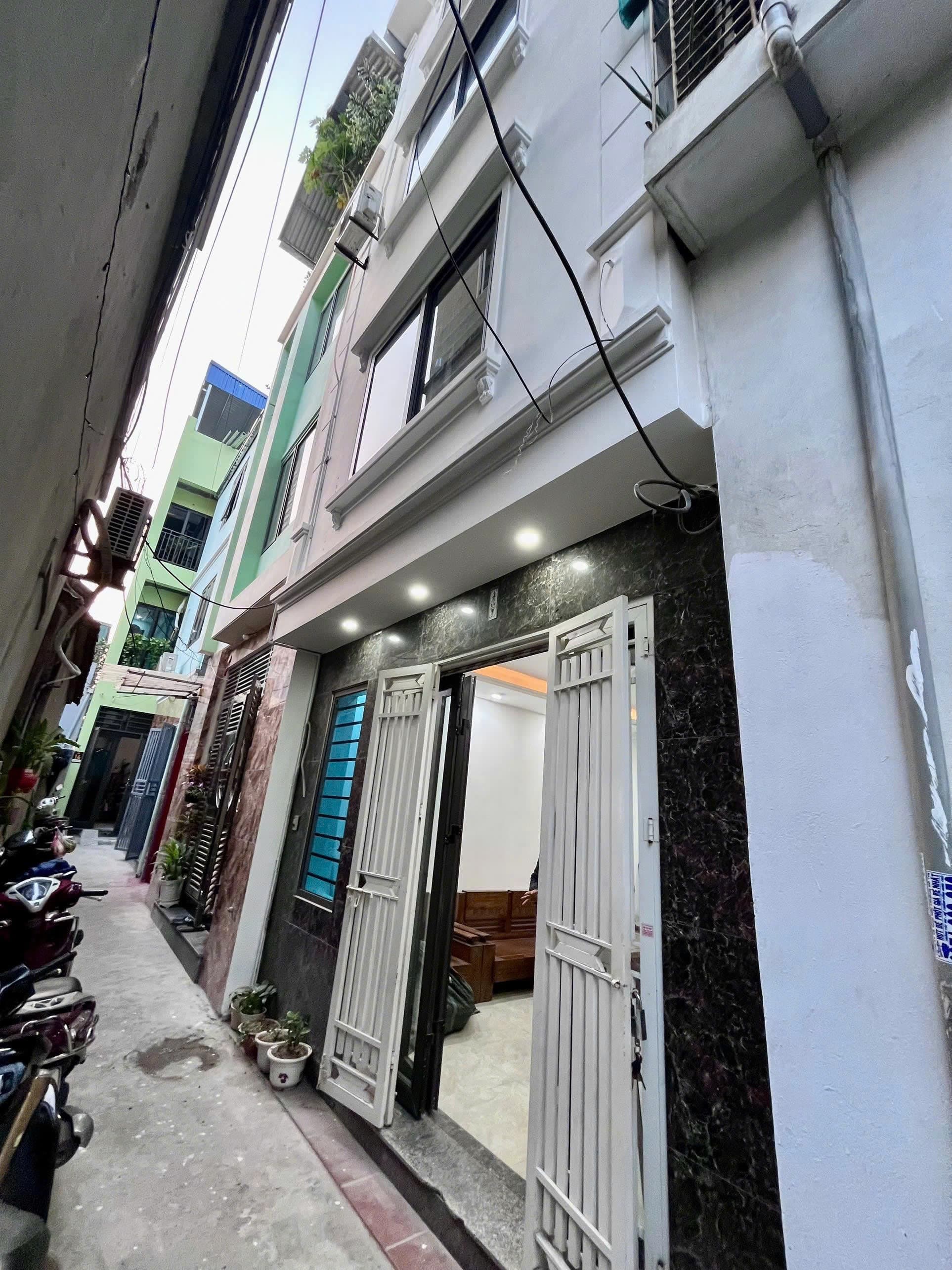 Nhà đất mặt phố, Hà Đông, Hà Nội - 31m² giá 7.4 tỷ