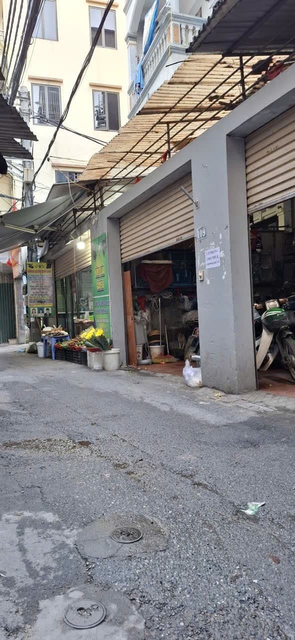 Nhà đất mặt phố, Nam Từ Liêm, Hà Nội - 71m² giá 15.8 tỷ