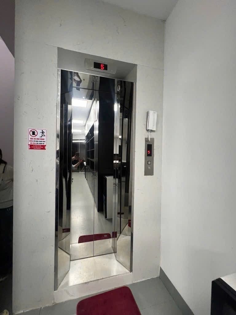 Nhà đất mặt phố, Nam Từ Liêm, Hà Nội - 50m² giá 24 tỷ