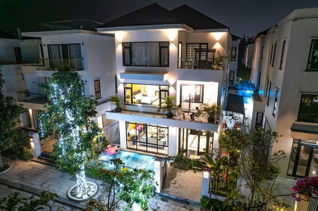 Nhà đất mặt phố Sầm Sơn, Thanh Hóa - 217.4m² giá 13.5 tỷ