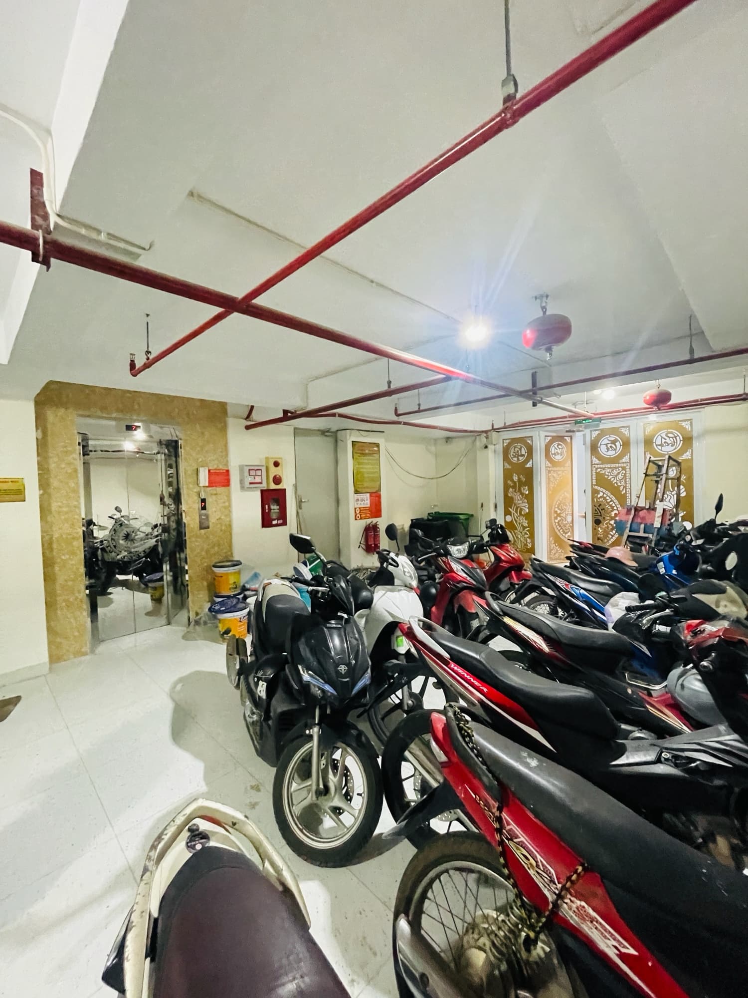Nhà đất mặt phố, Thanh Trì, Hà Nội - 103m² giá 24 tỷ