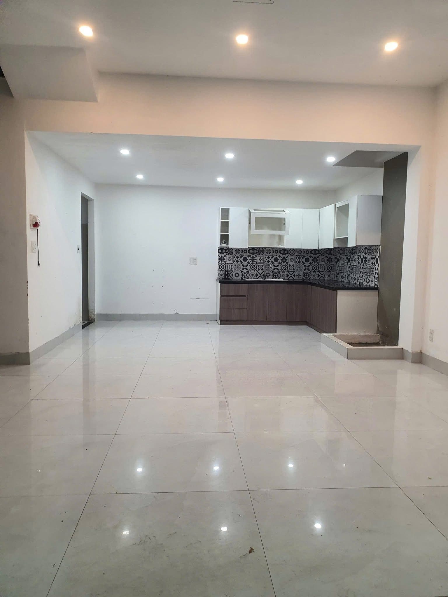 Nhà đất mặt phố, Hải Châu, Đà Nẵng - 50.5m² giá 5.5 tỷ