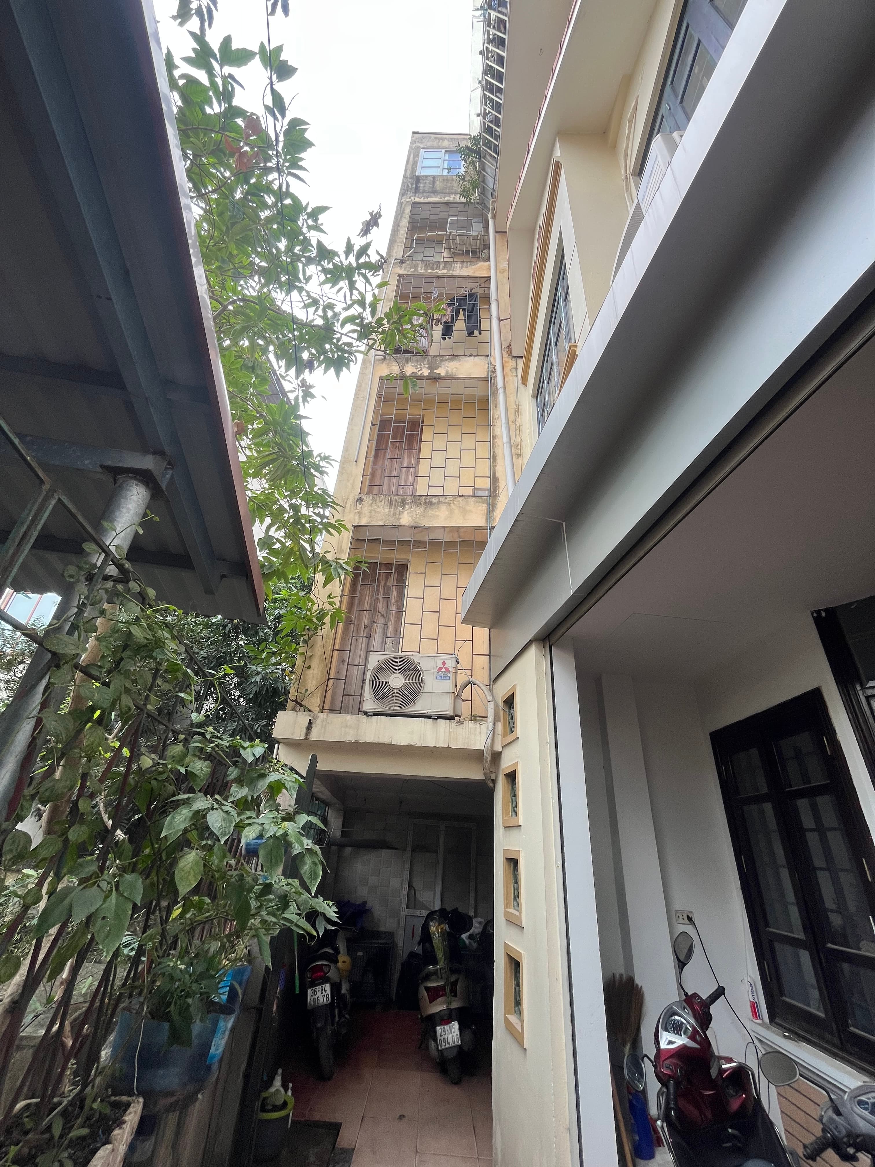 Nhà đất mặt phố, Hoàng Mai, Hà Nội - 50m² giá 7.6 tỷ